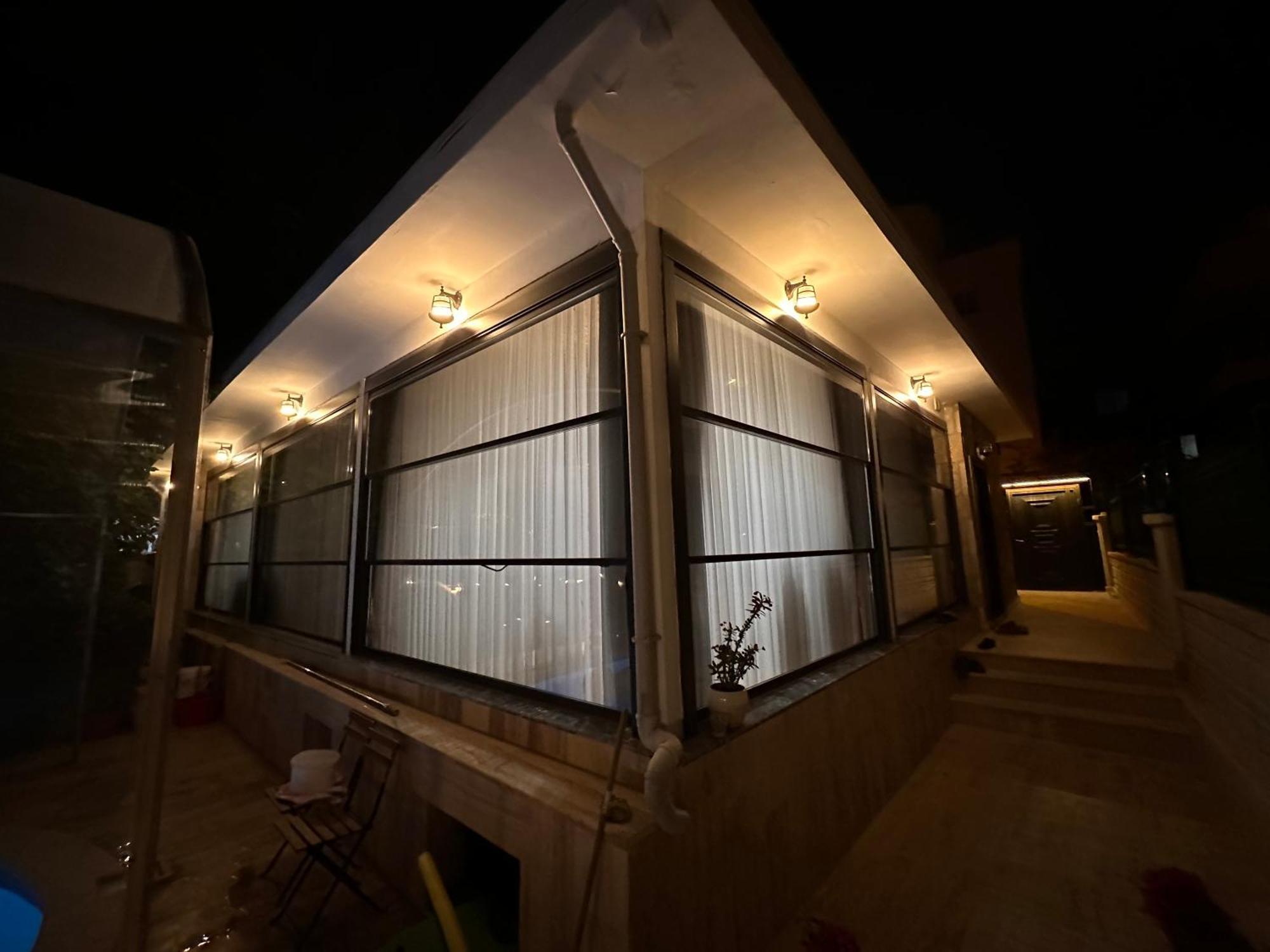 Villa Havuzlu Bahceli *