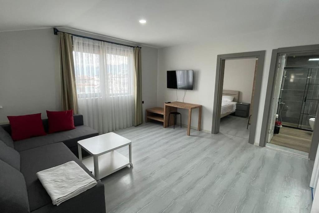 Apartment Lyra Homes Genis, Ferah, Denize Yakin Antalya