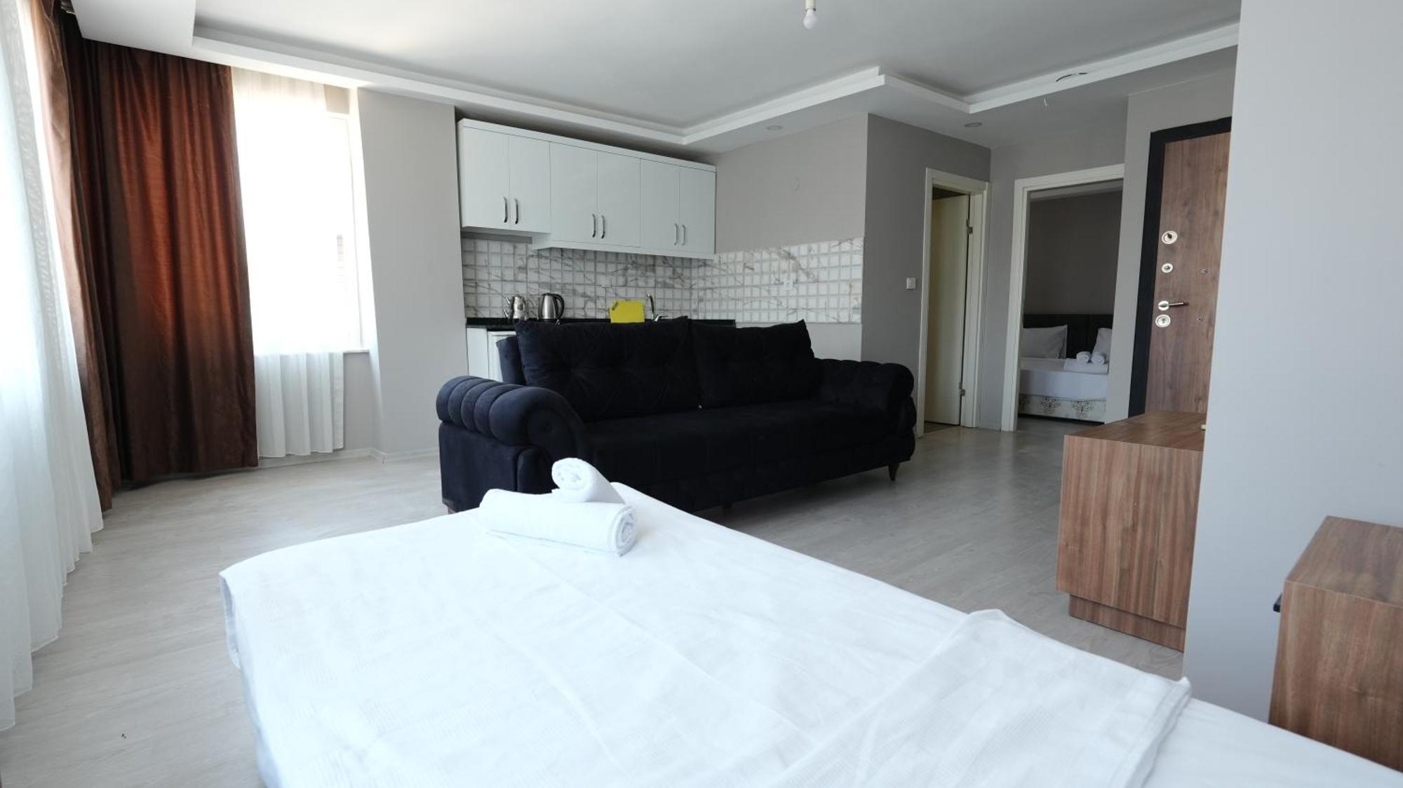 Nearme Aparthotel