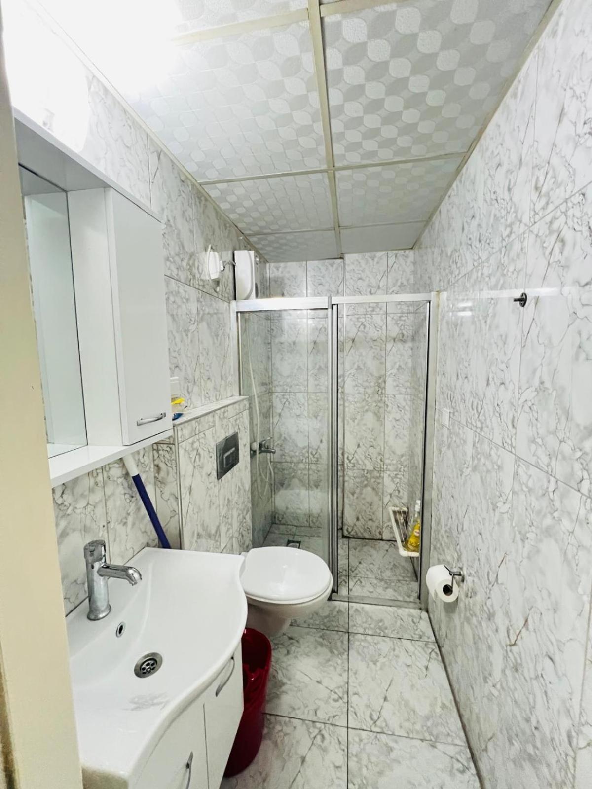 Apartment Kueltuer Mahallesi Esyali