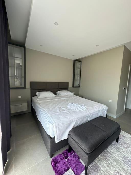Rueyam 1 Villa *