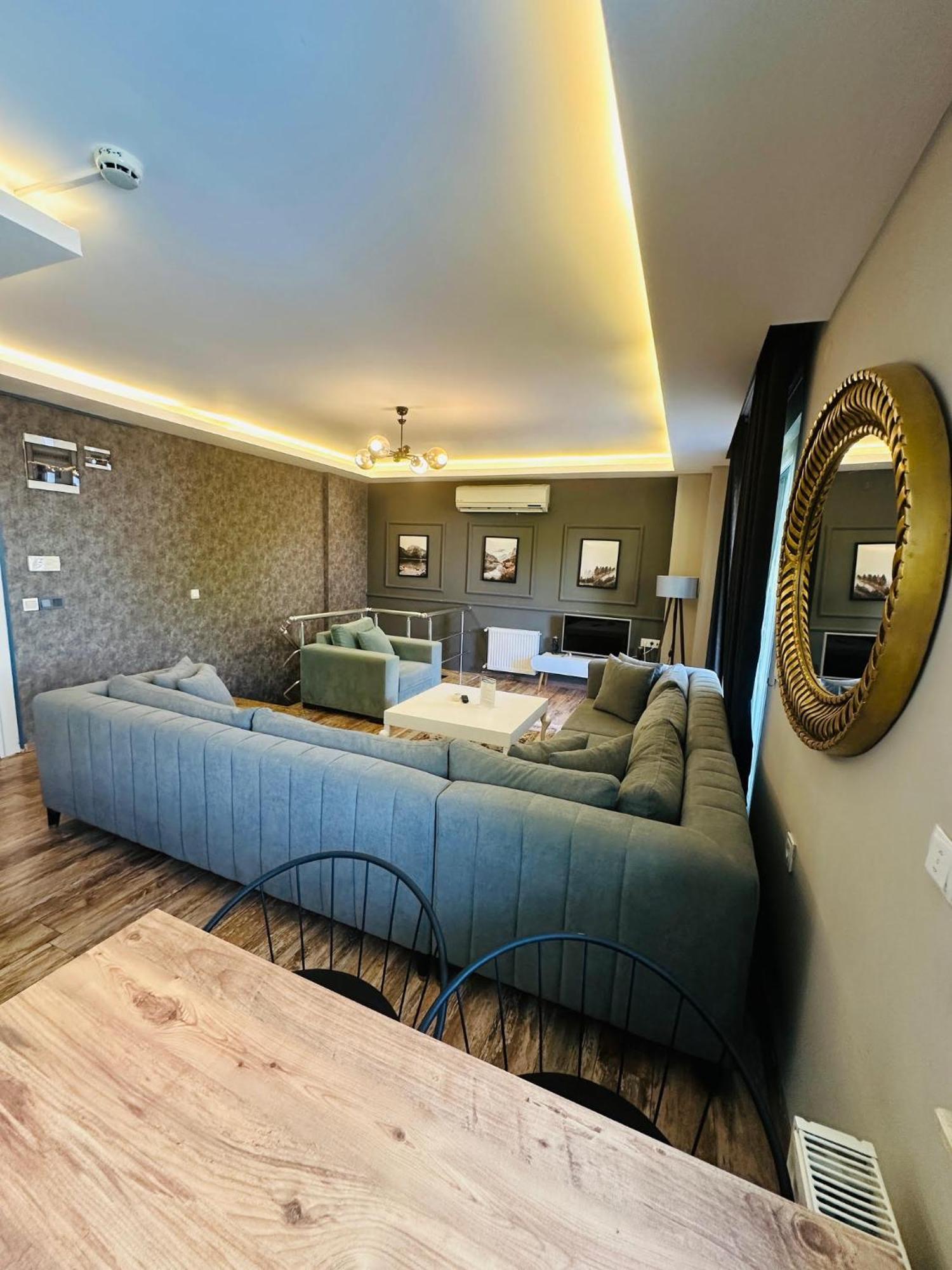 Royal Loft Apart Otel 4*
