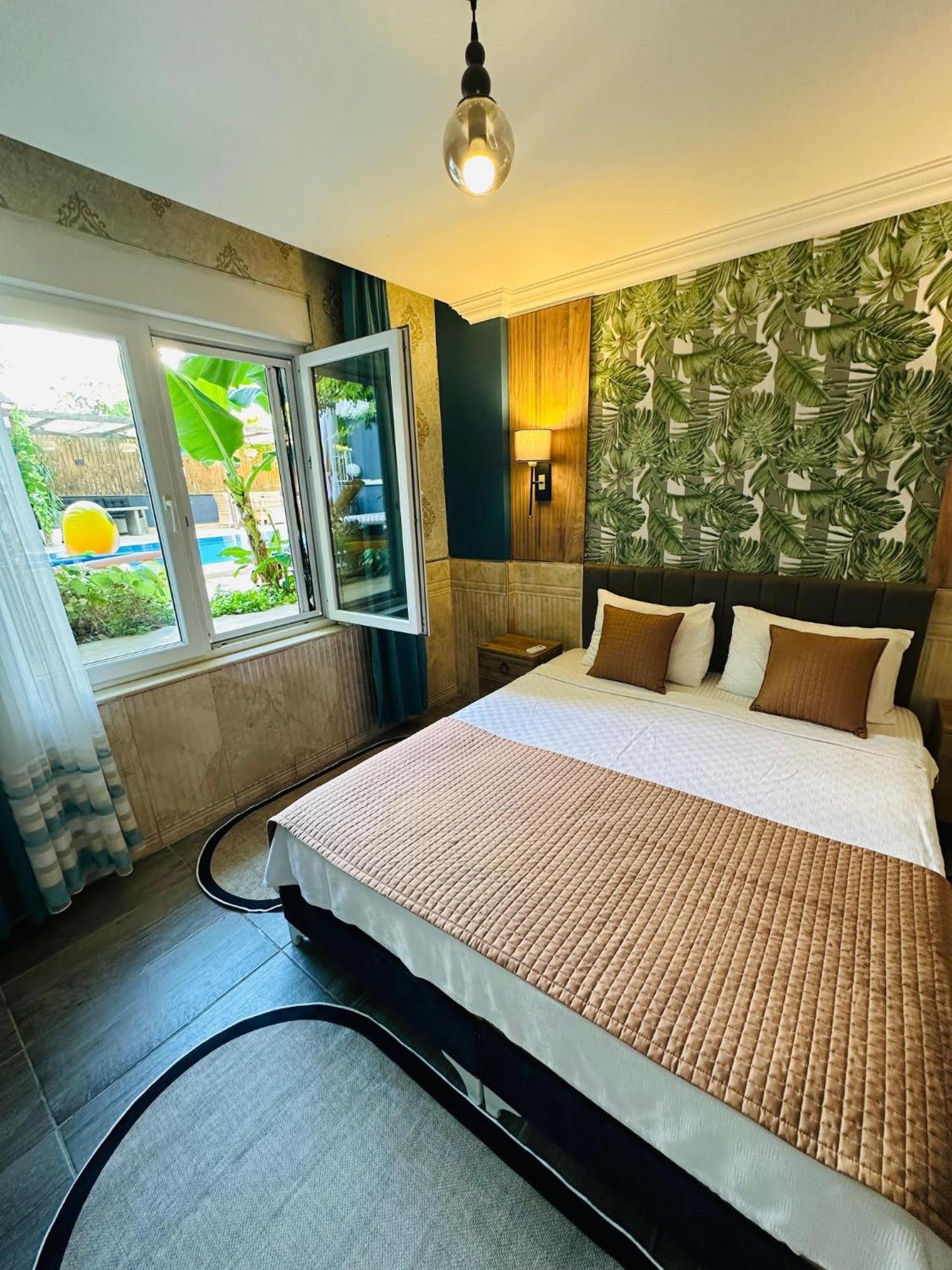 Royal Loft 4*