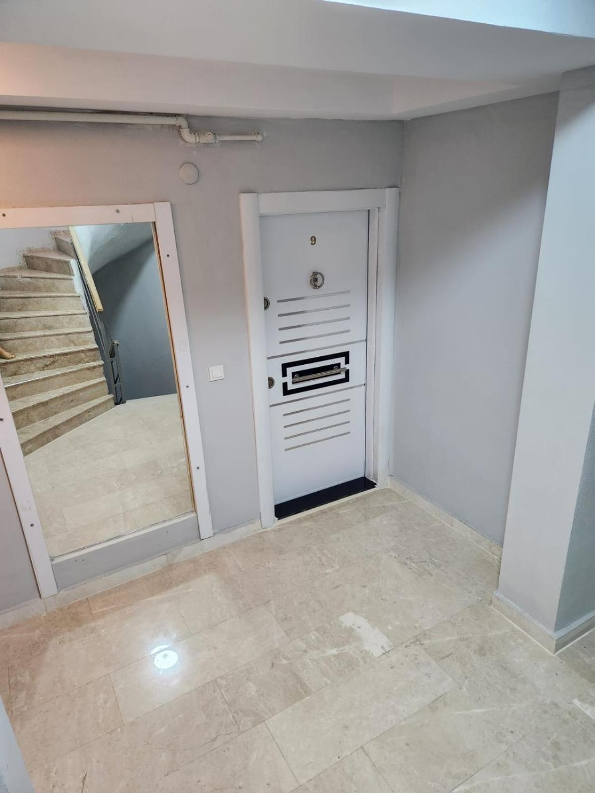 Kuk Apartment *