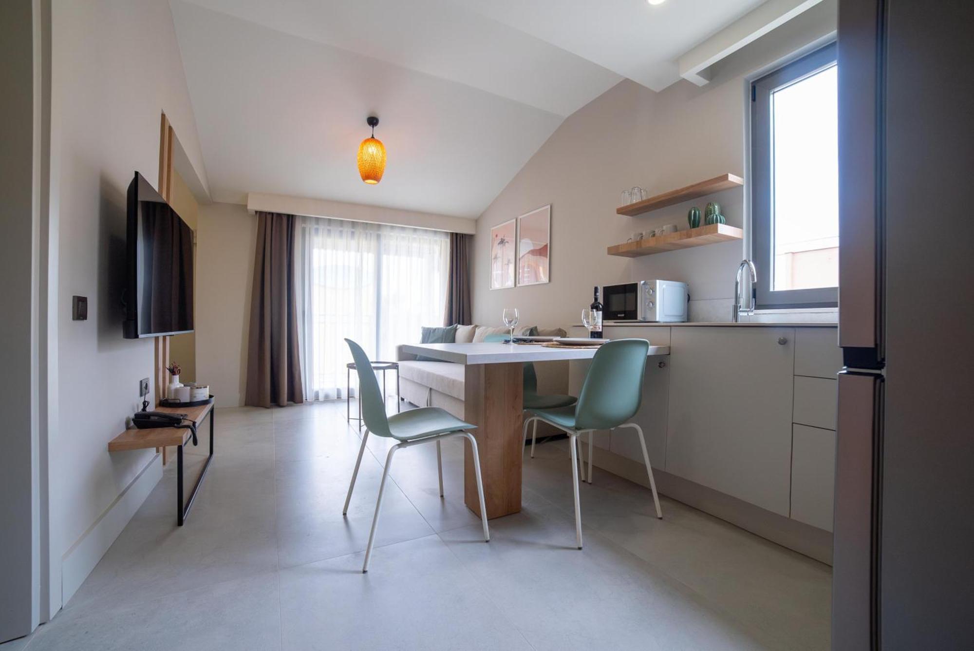 Bomo Aparthotel *