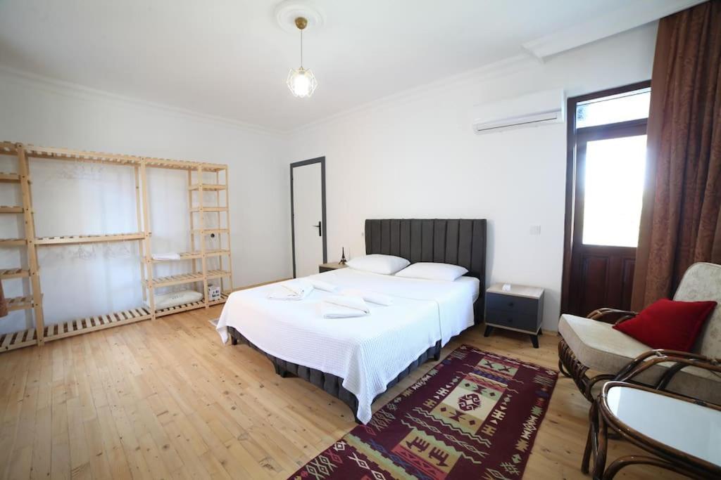 Konyaaltinda Tatil Evimiz Apartment