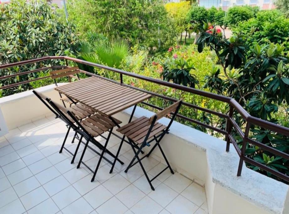 Apartment Denize Yakin, Ferah