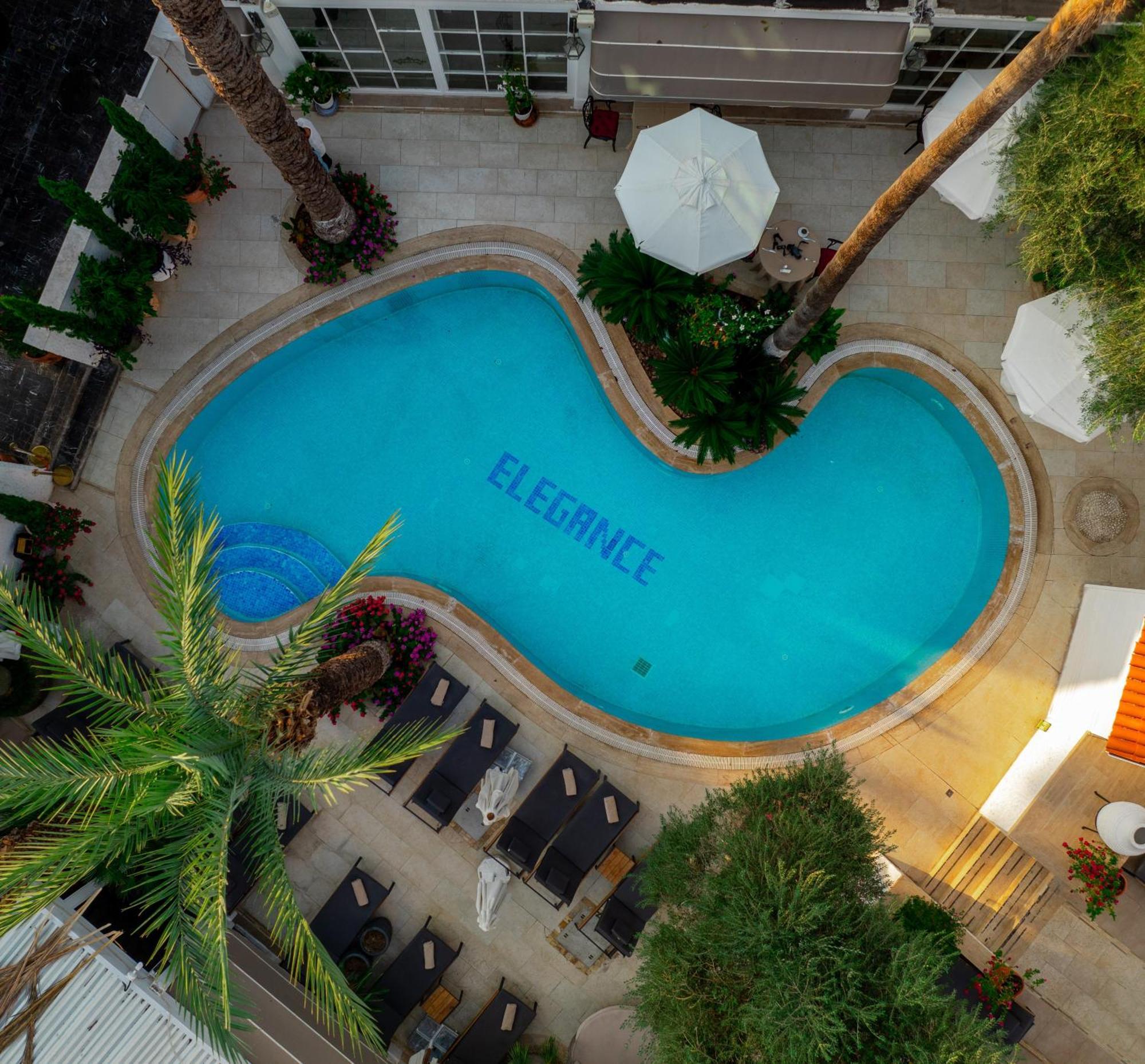 Hotel Elegance East 4*