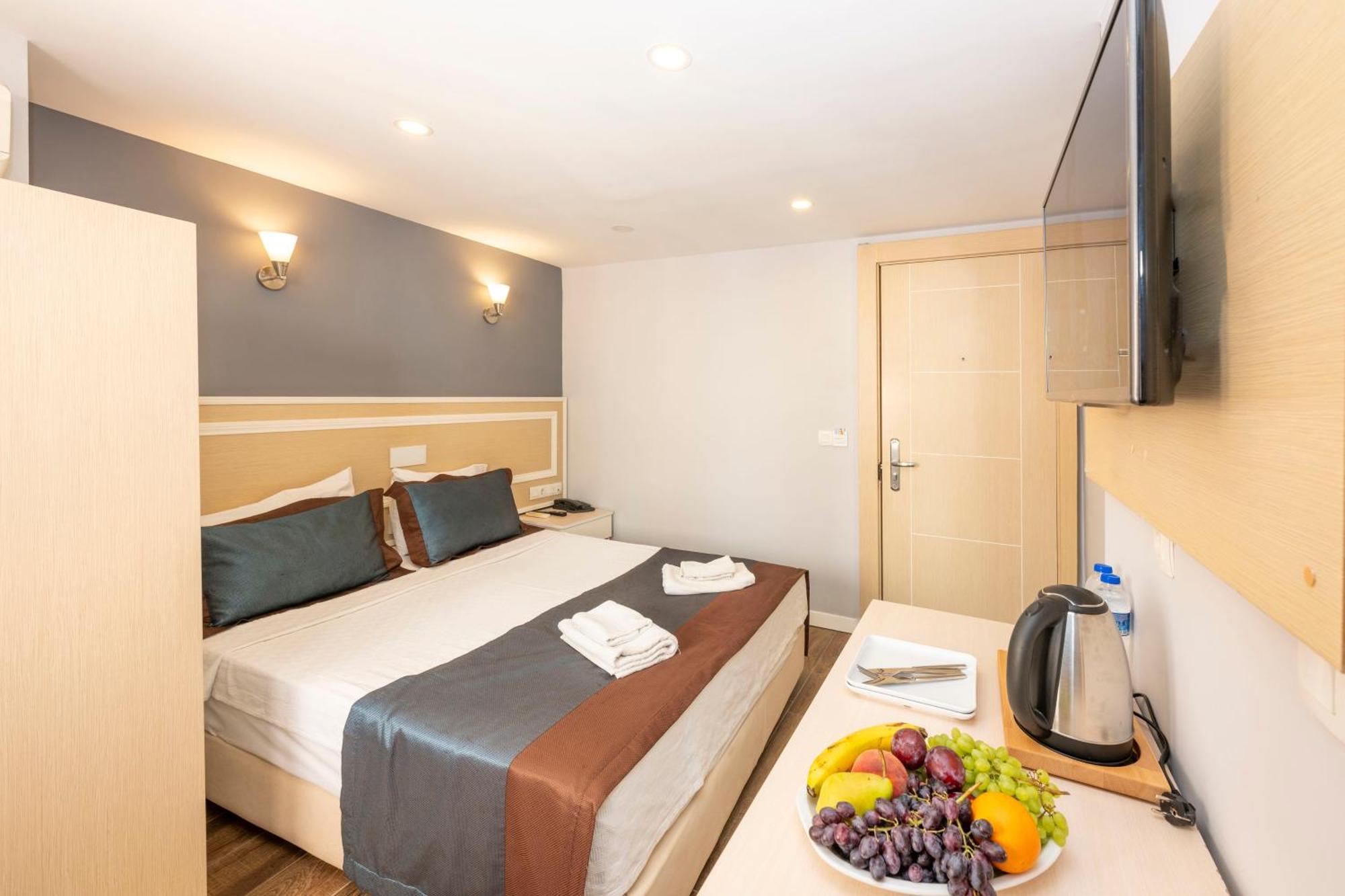 Legend Tulip Hotel