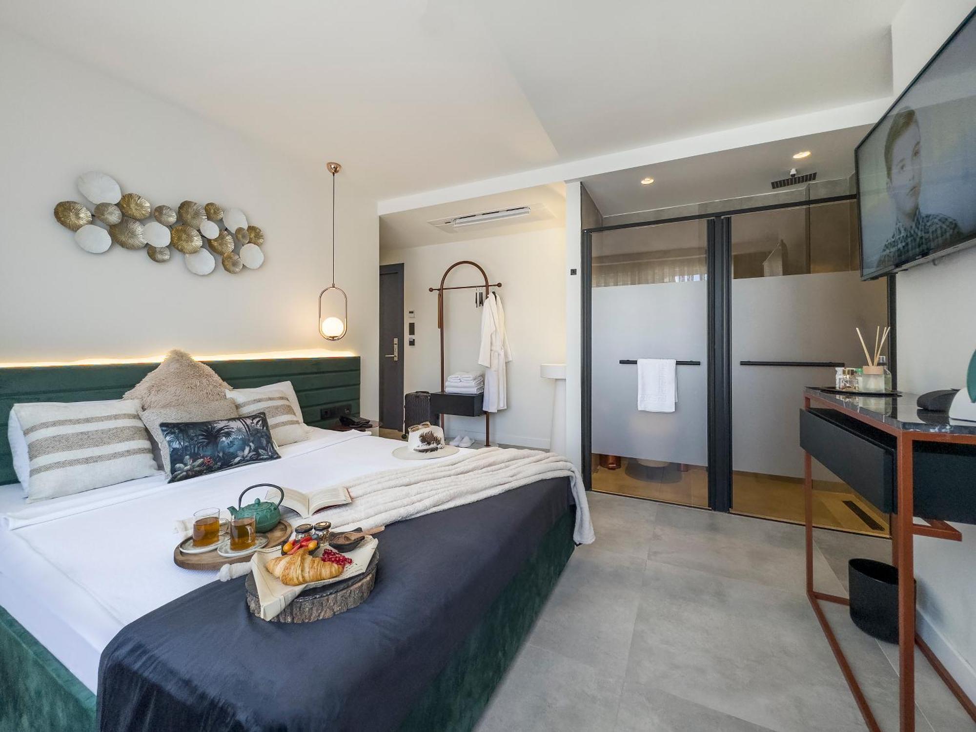 The One Living Hotel