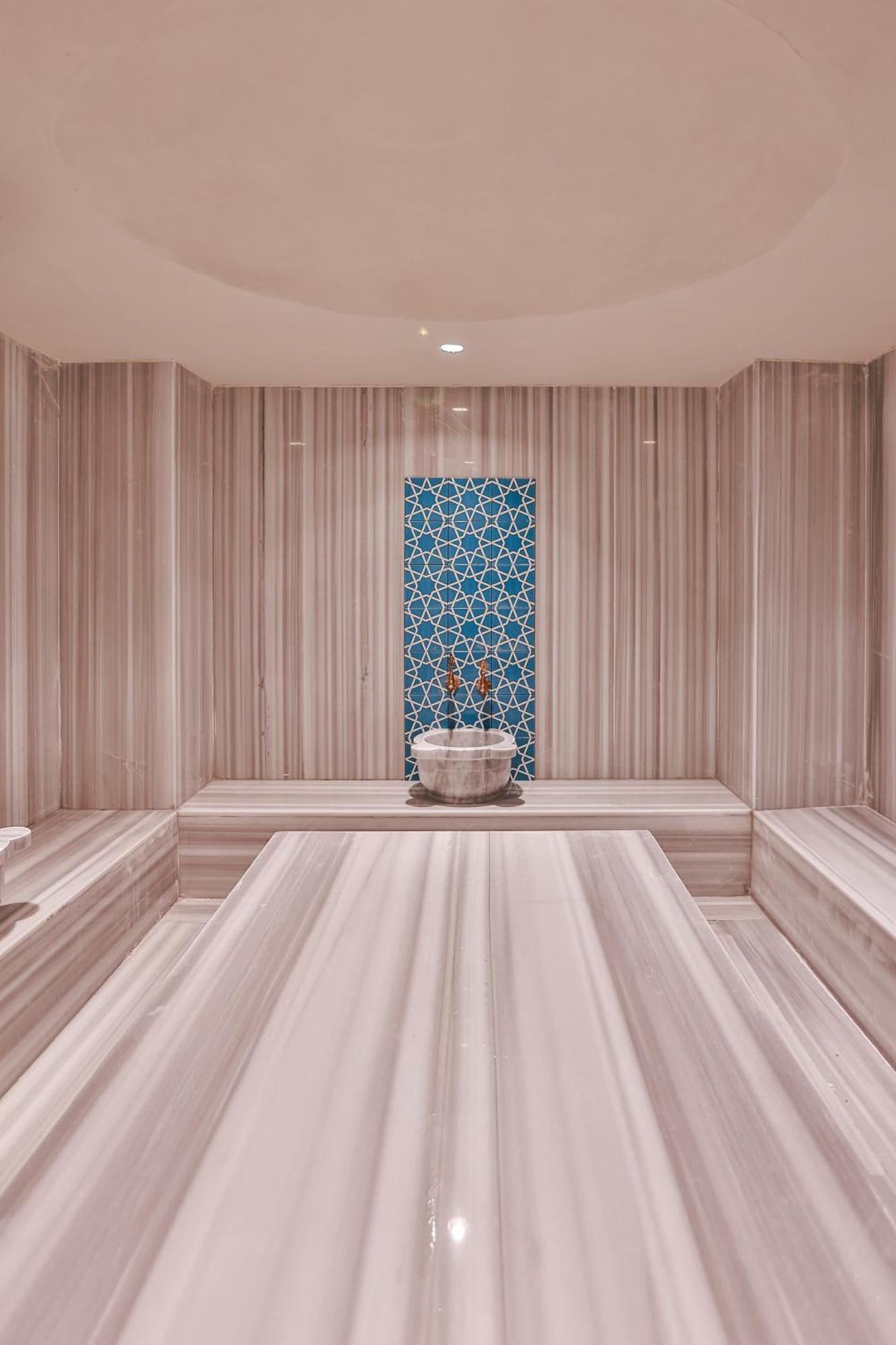 The One Living Hotel