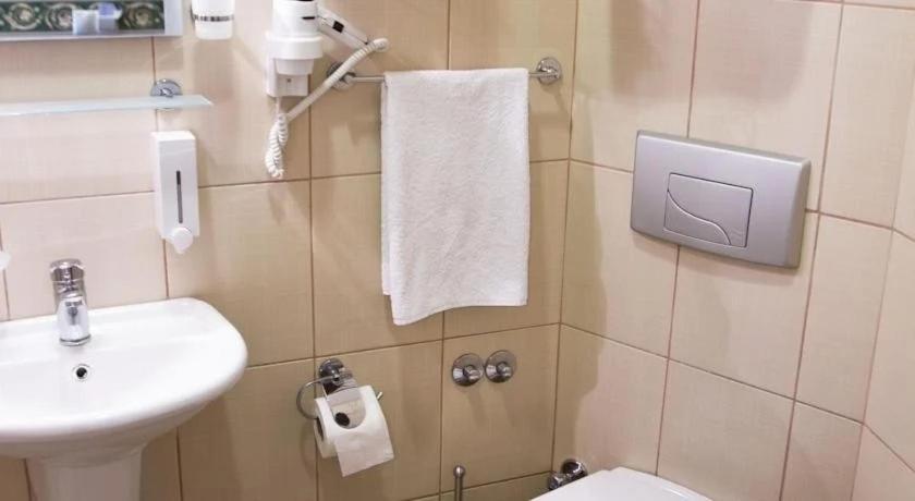 Hotel Deja Vu