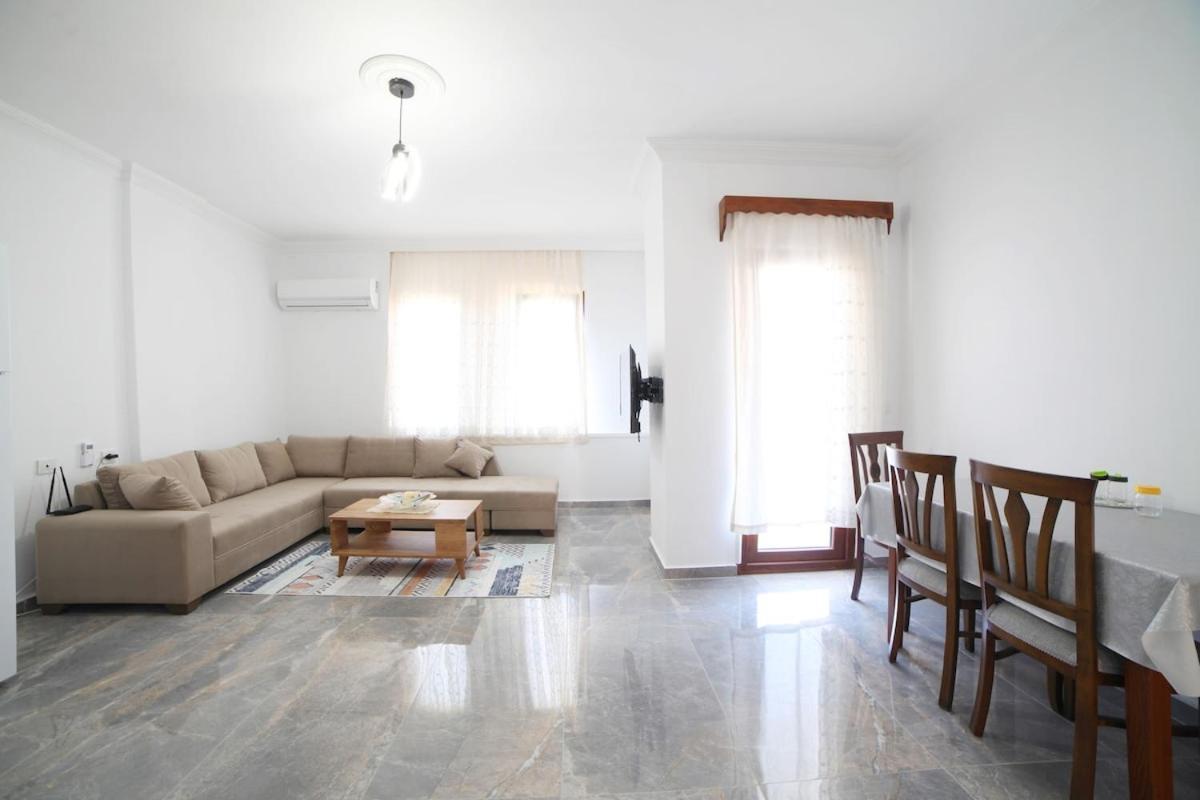 Our In Konyaaltin Apartment *