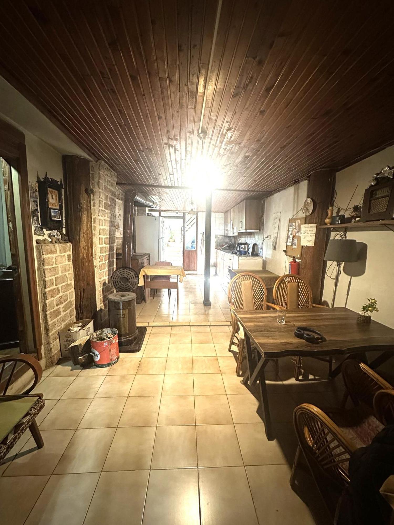 Kont Guest house