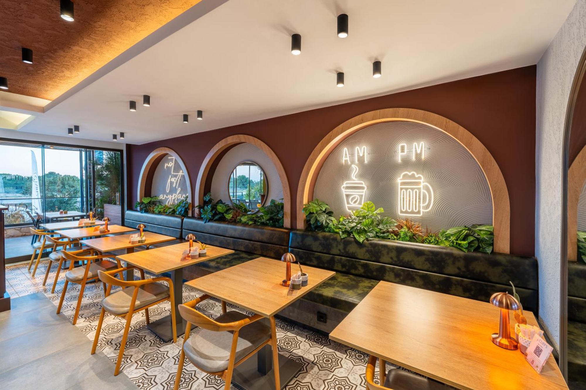 Echinus Lara Hotel