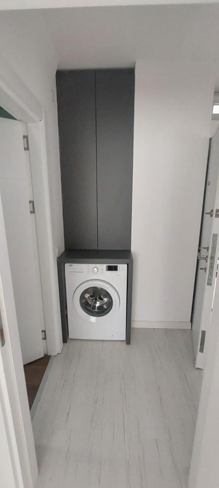 Apartment Koepruebasi Aile