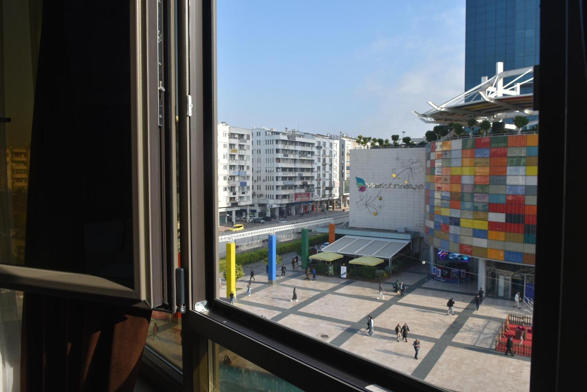 Palmera House Hotel *