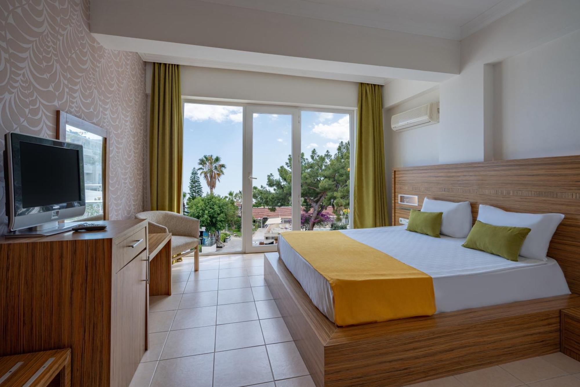 Club Marakesh Otel *