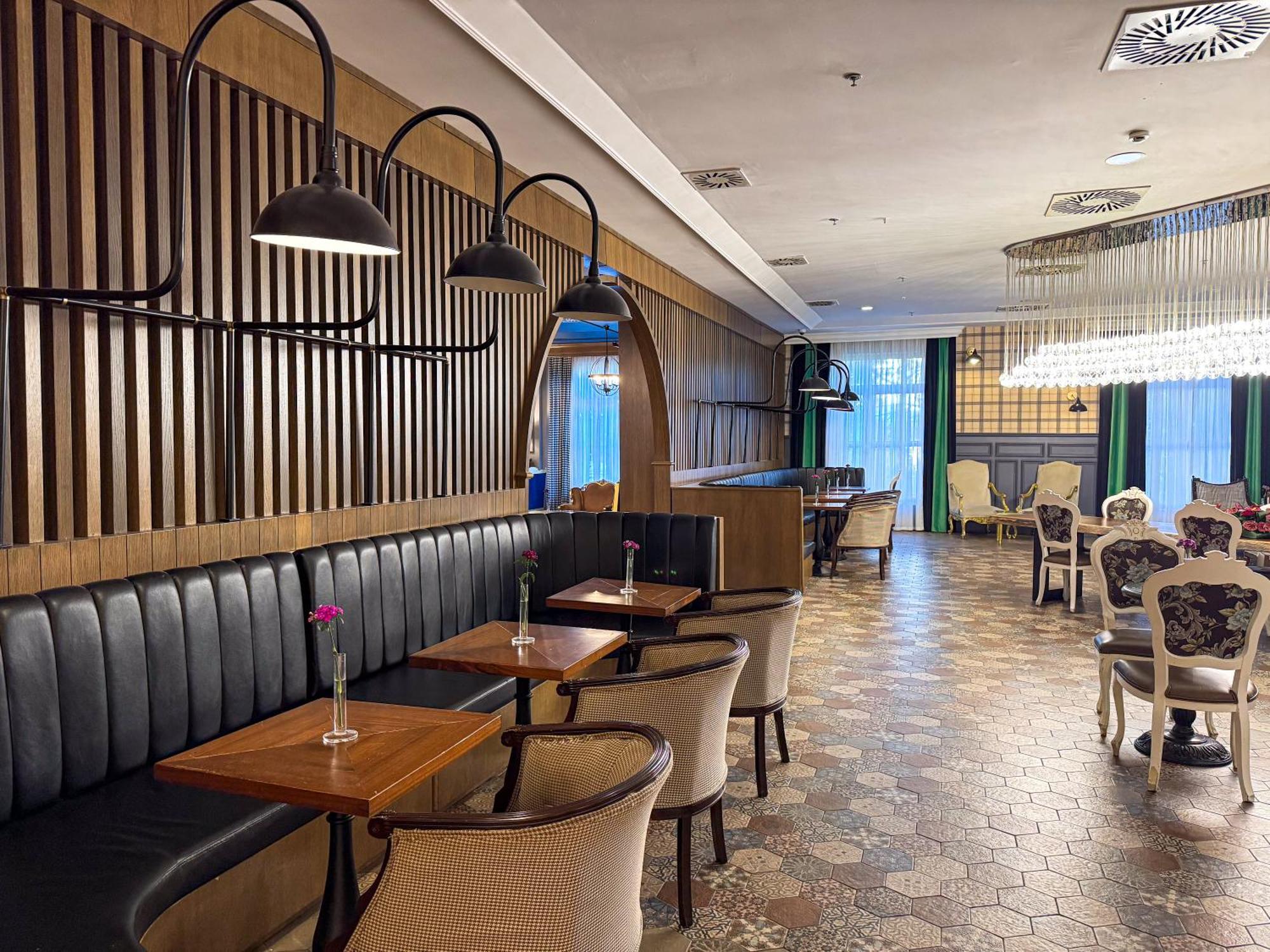 Asteria Kremlin Palace 5*