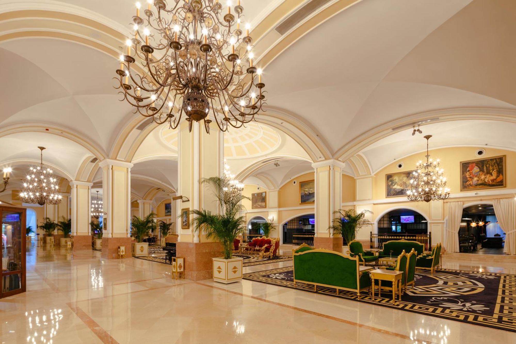 Resort Kremlin Palace 5*