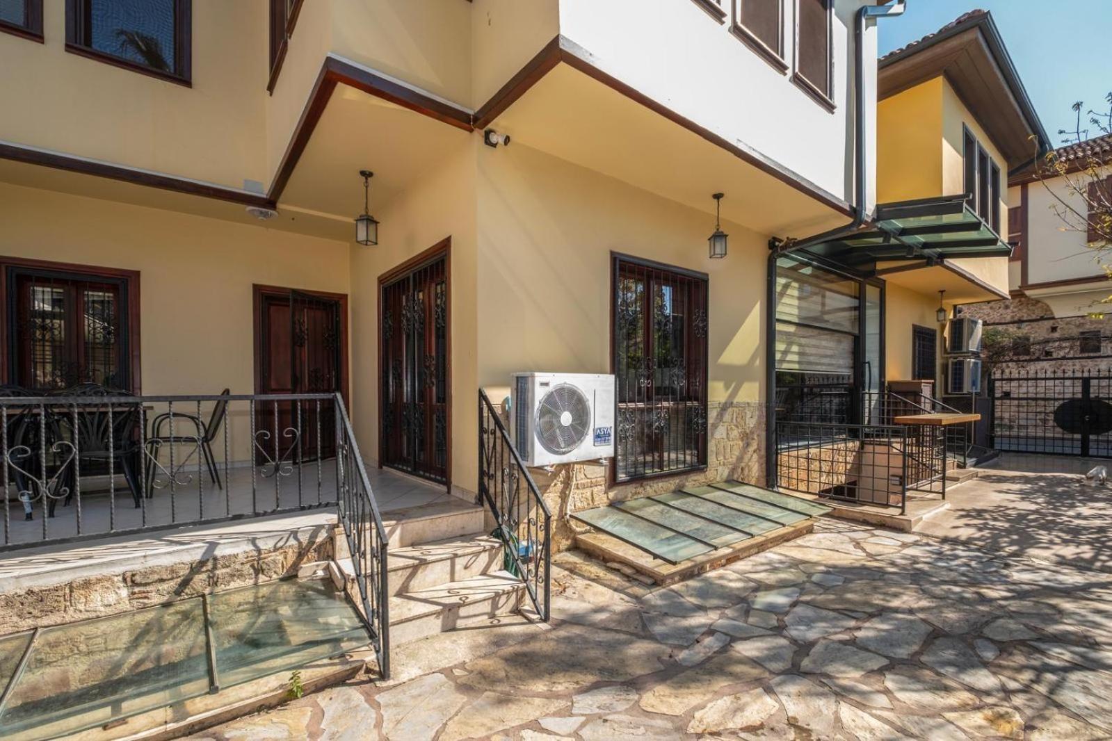 Saye ' Kaleici&oldtown' Antalya