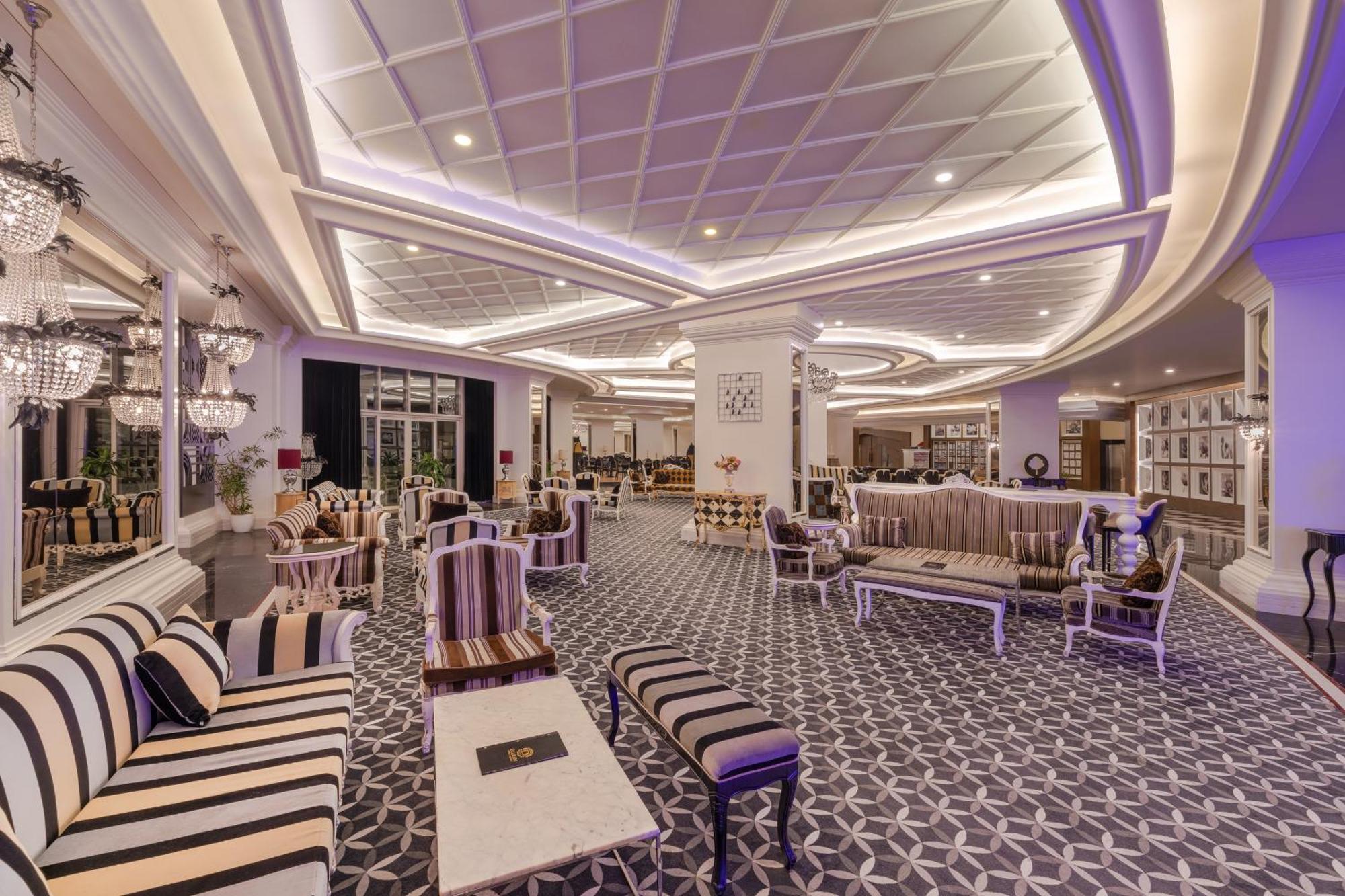 Resort Delphin Imperial Lara 5*