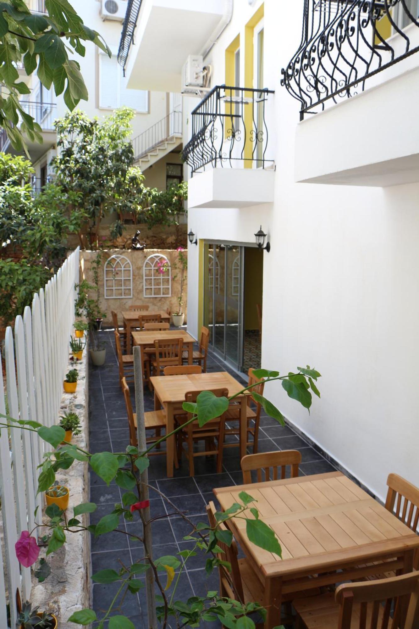 Holy Homestay Antalya
