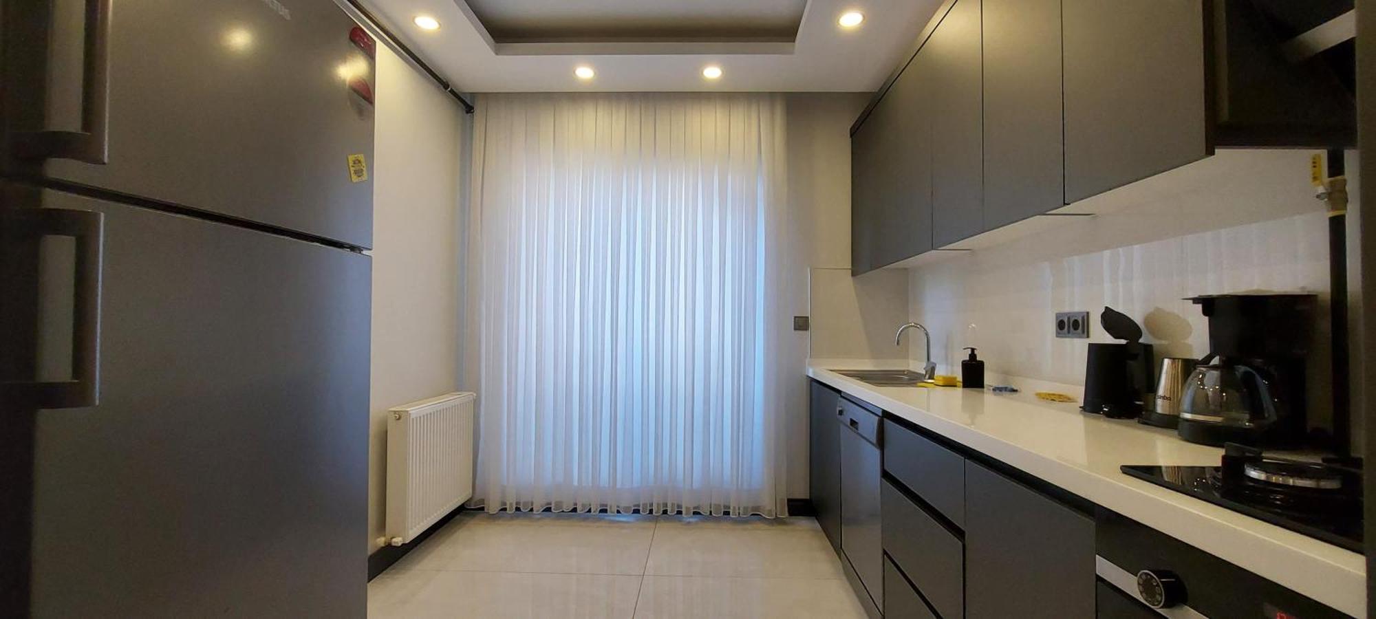 New Flat&large Living Space 2-6 Near By Lara Apartment *