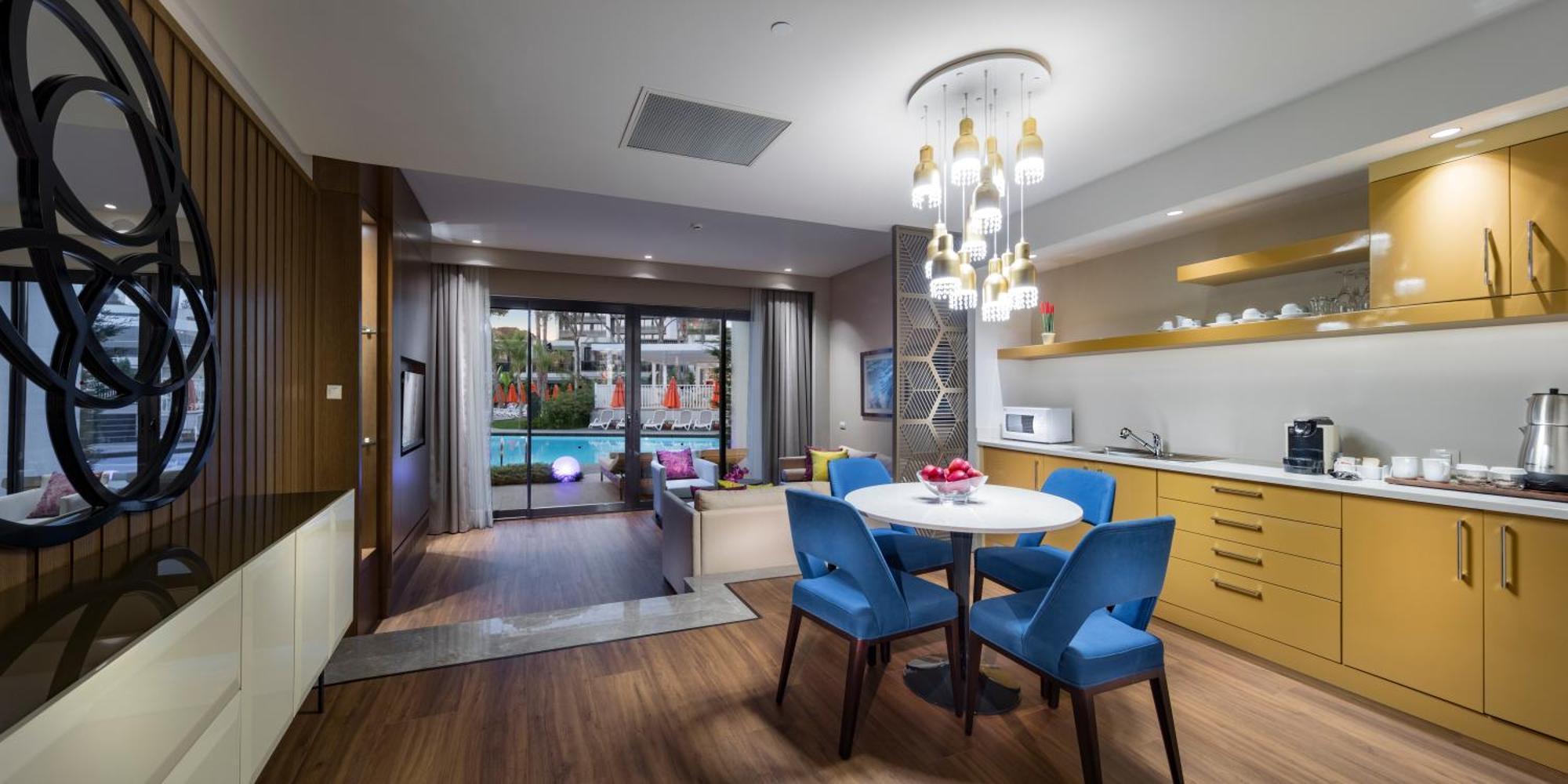 Hotel Trendy Lara