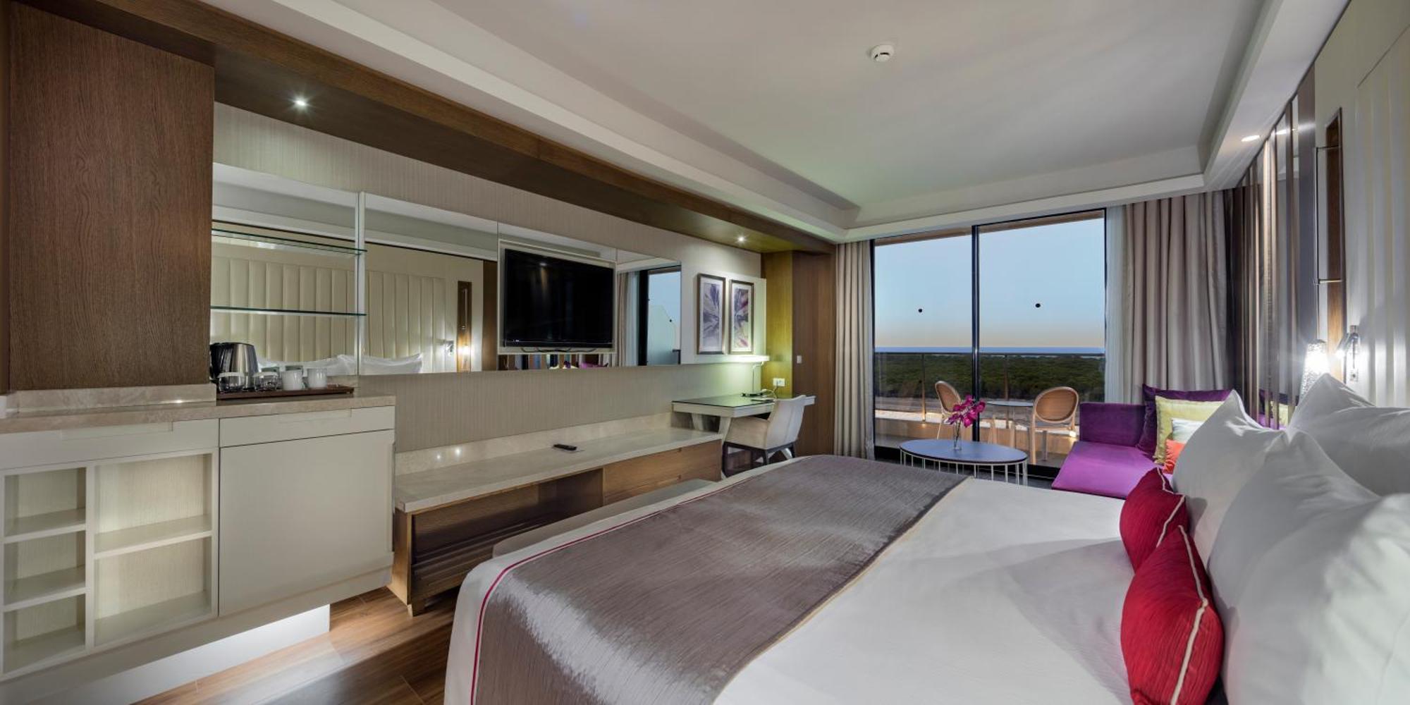 Trendy Lara Hotel 5*