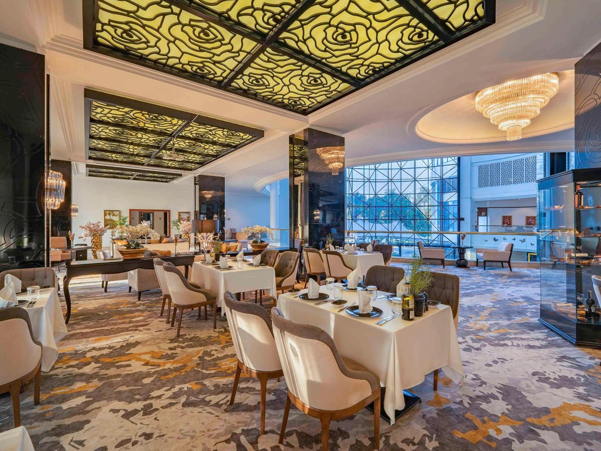 Rixos Downtown - The Land Of Legends Access Otel