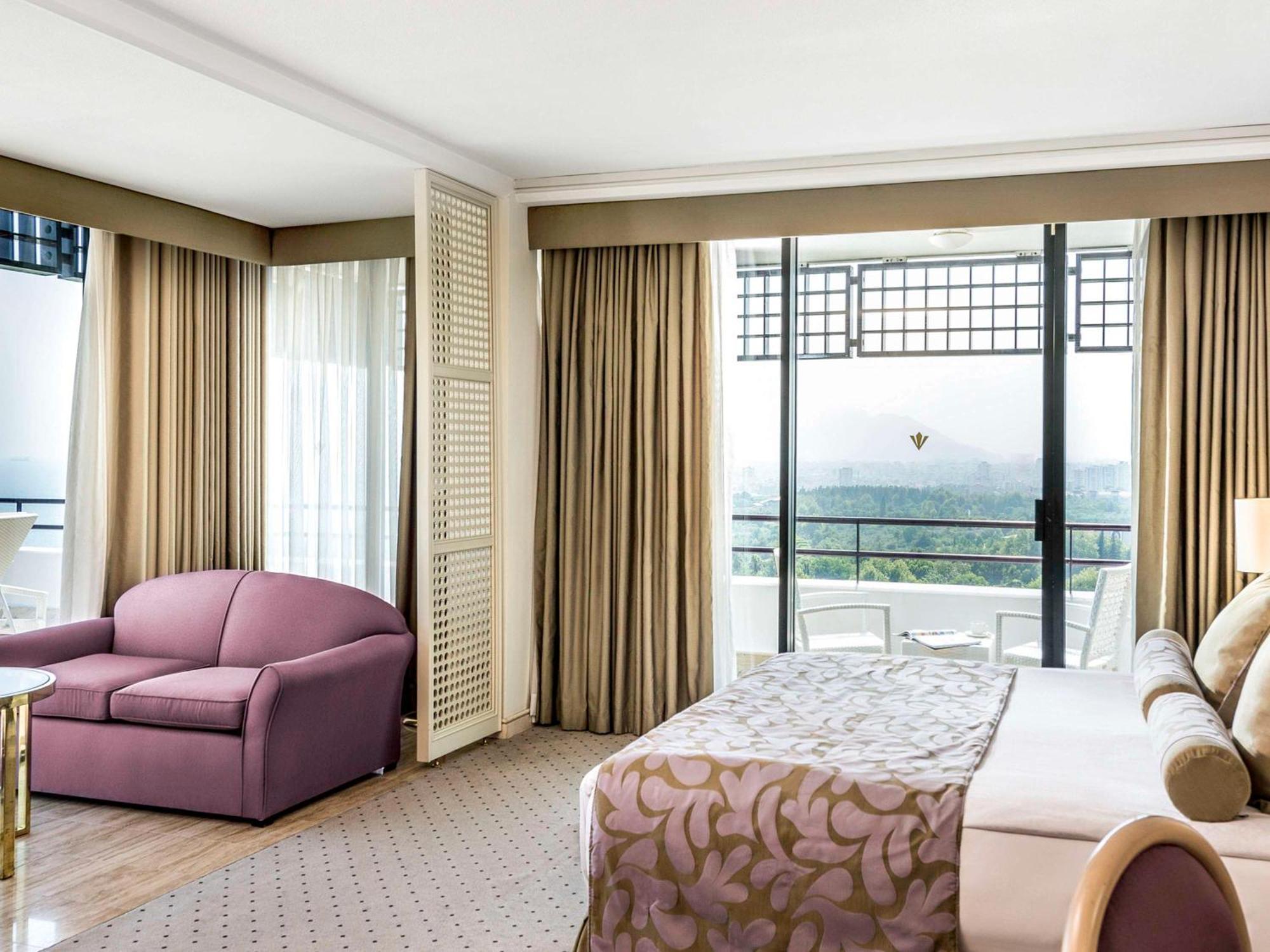 Otel Rixos Downtown - The Land Of Legends Access 5*