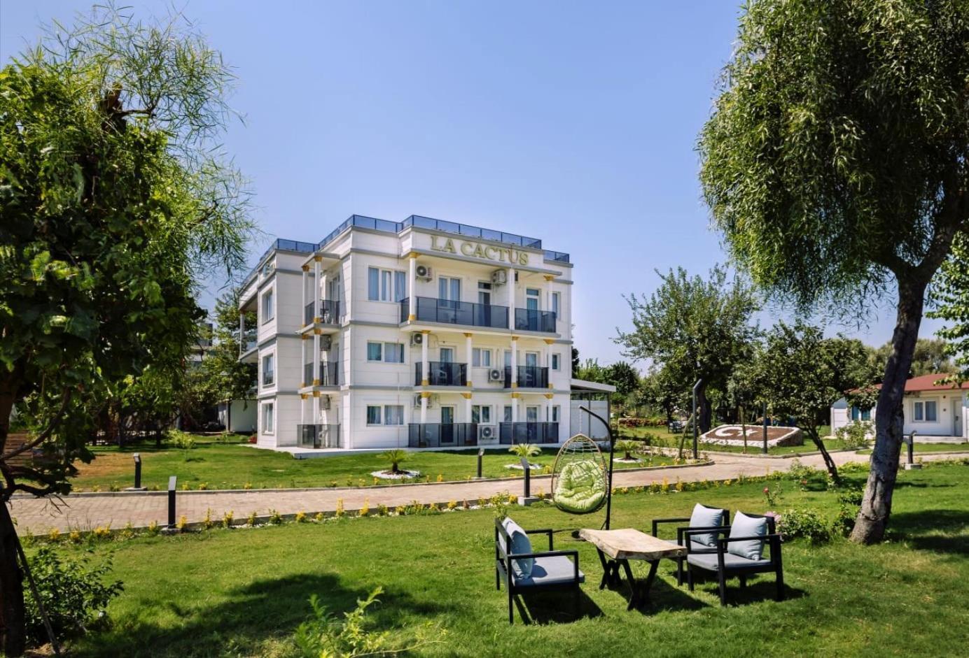 La Cactus Boutique Oda ve Kahvaltı Antalya