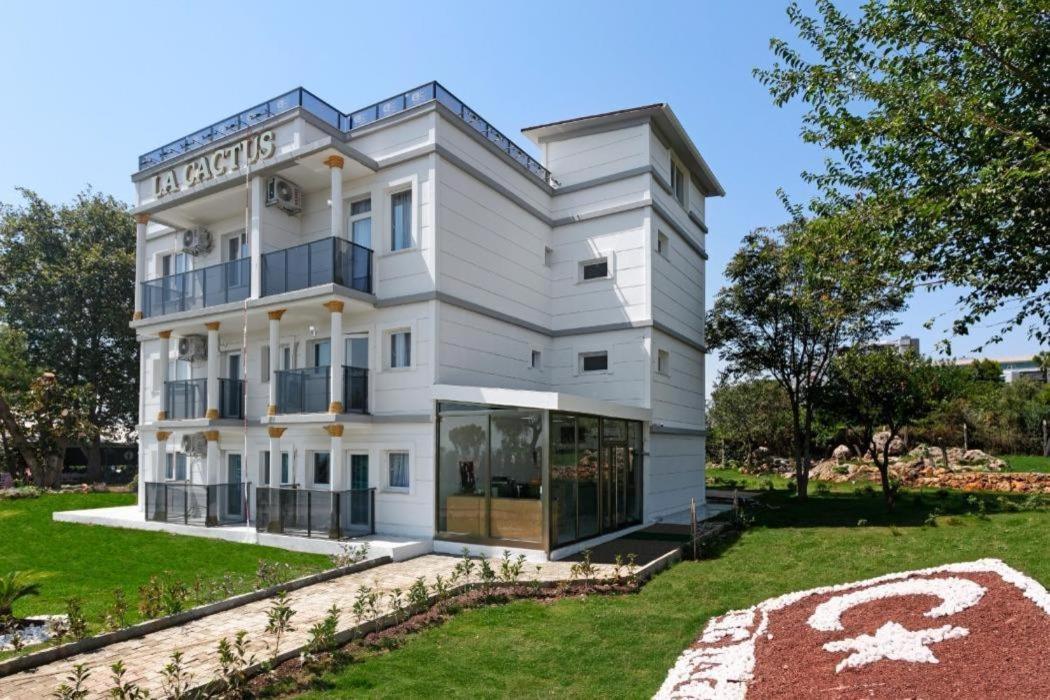 La Cactus Boutique Oda ve Kahvaltı 2*