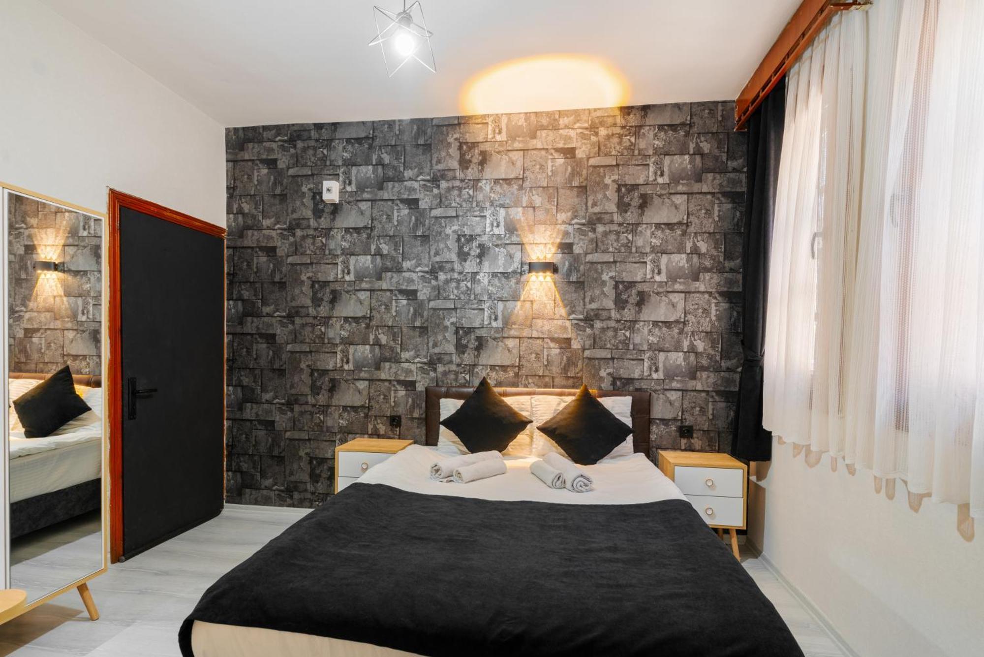 Buetuenoglu Homestay *
