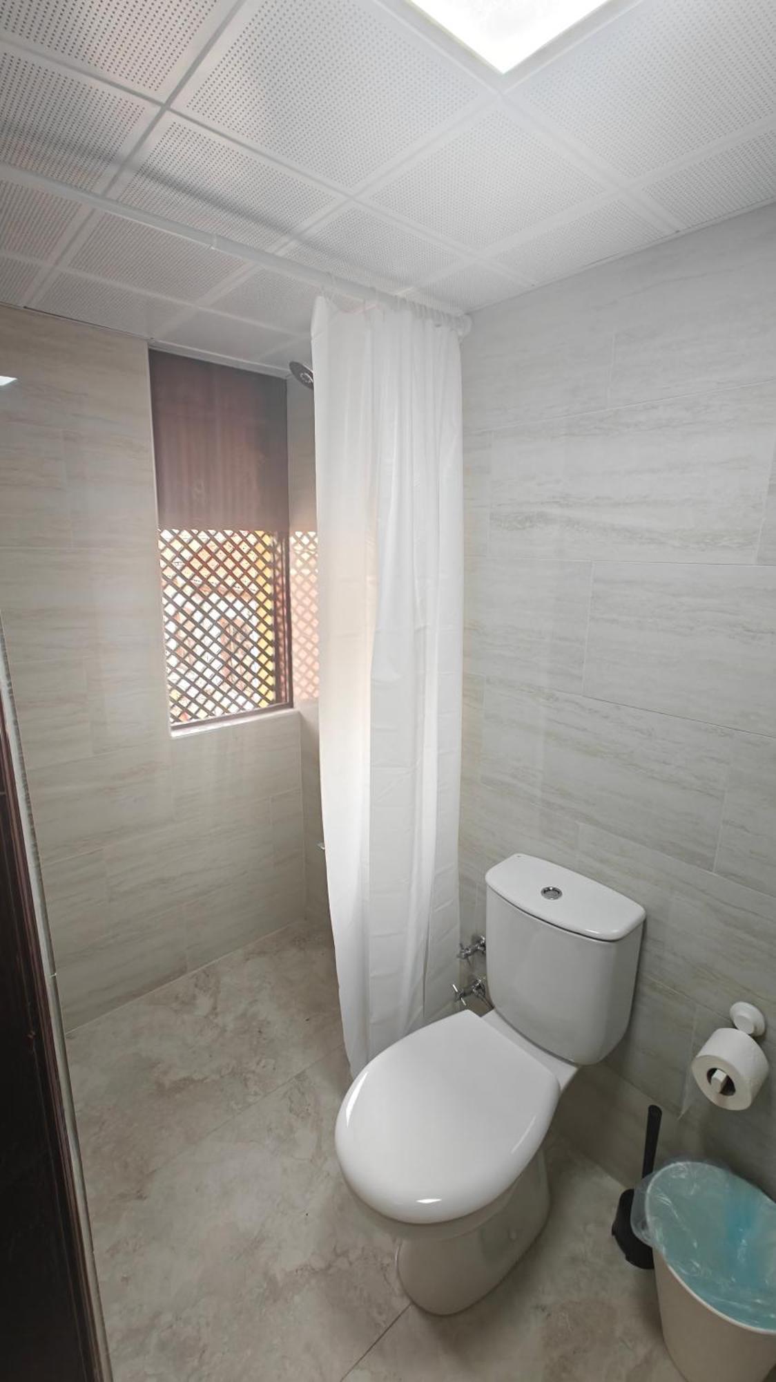 Altun Homestay *