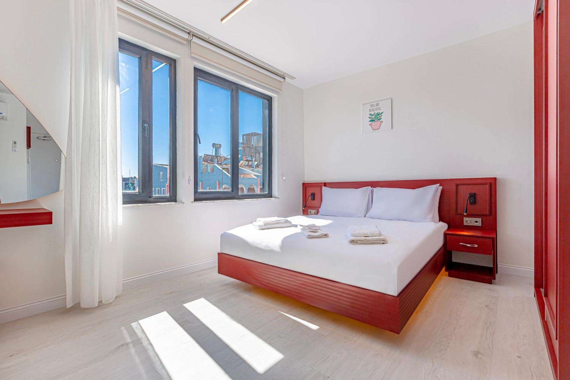 Tulii Hotel *