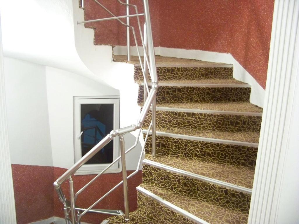 Hotel Madi Lara 3*
