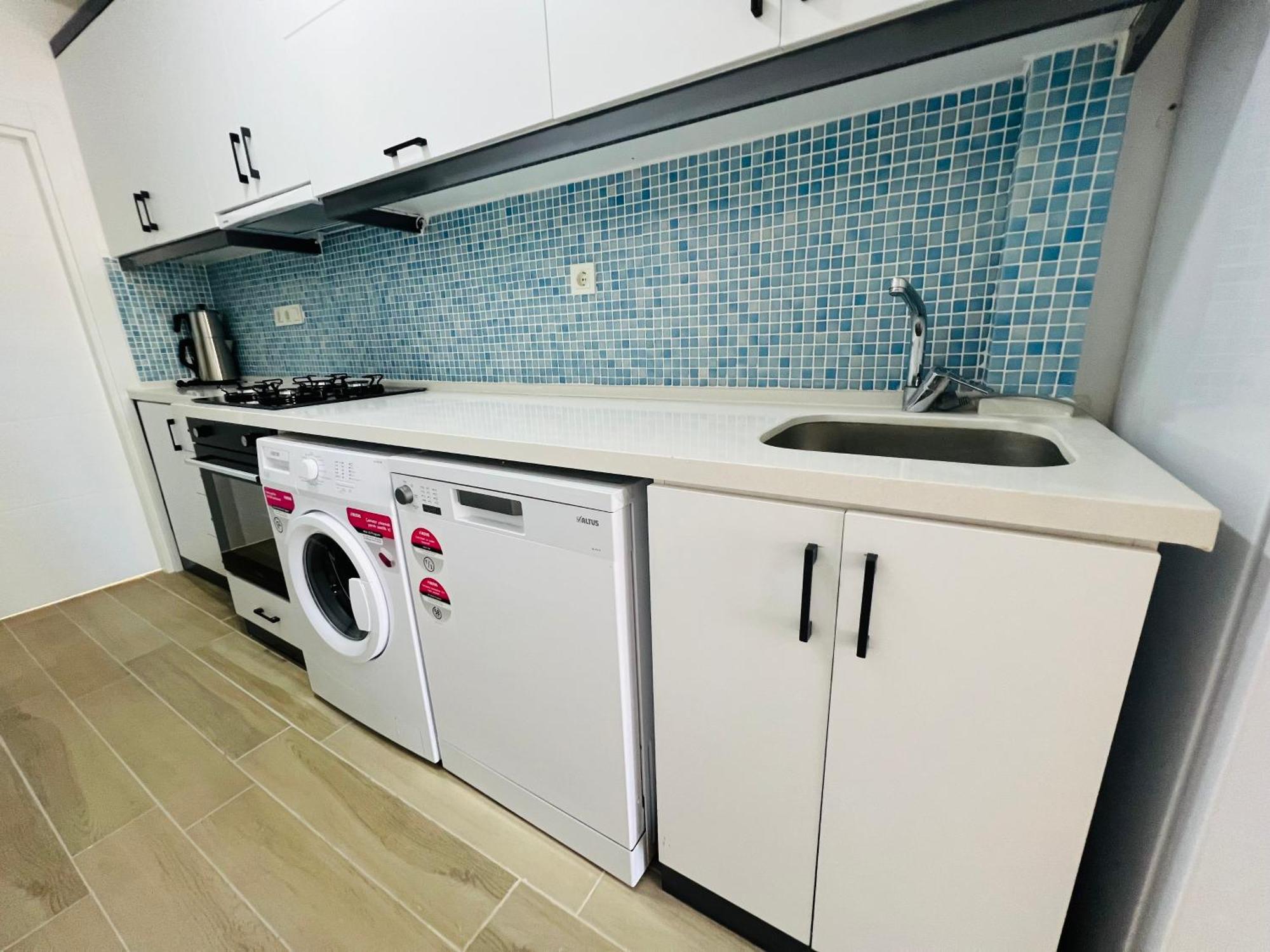 Alara Loft *