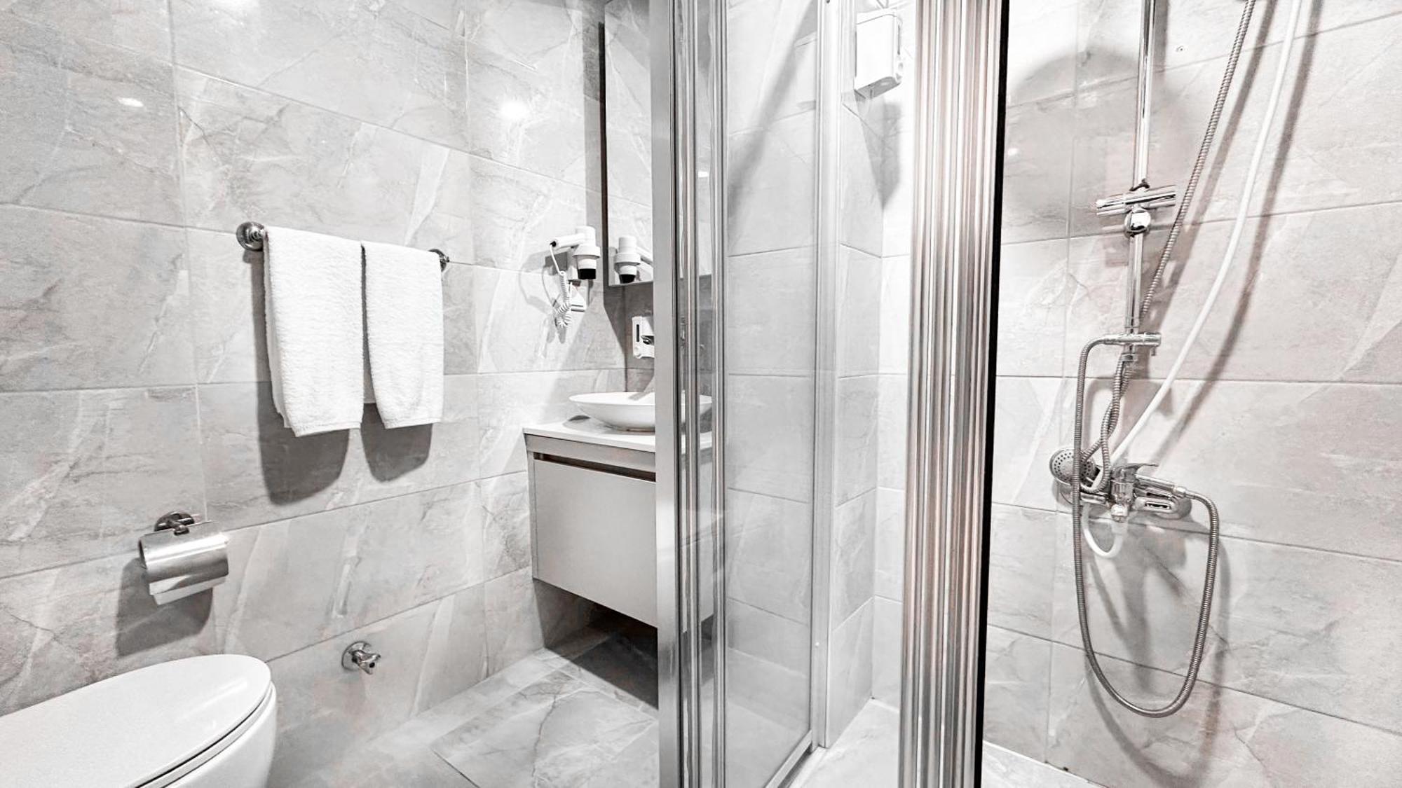 Hotel Lara Smart Aparts *