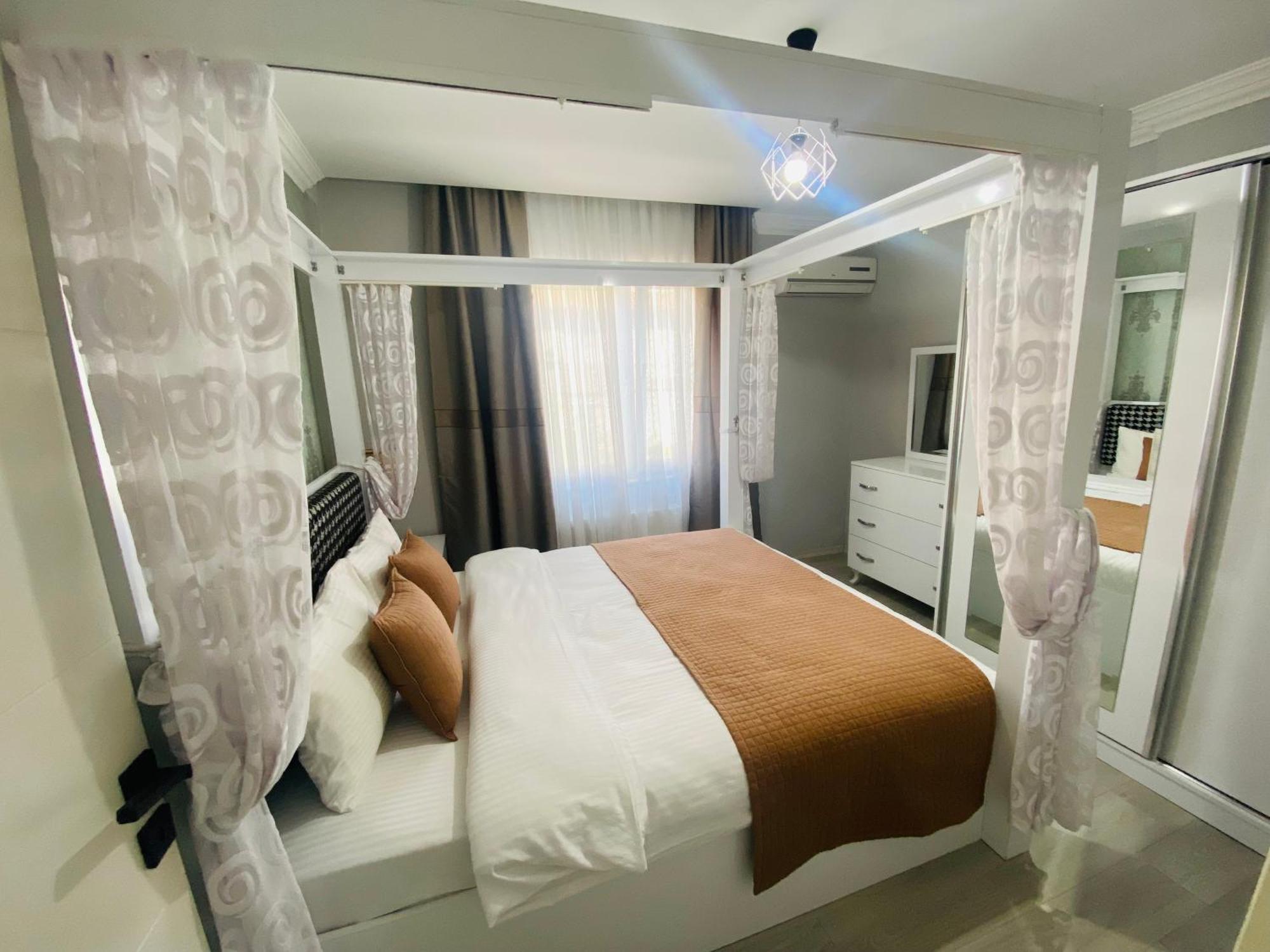 Royal Loft 4*