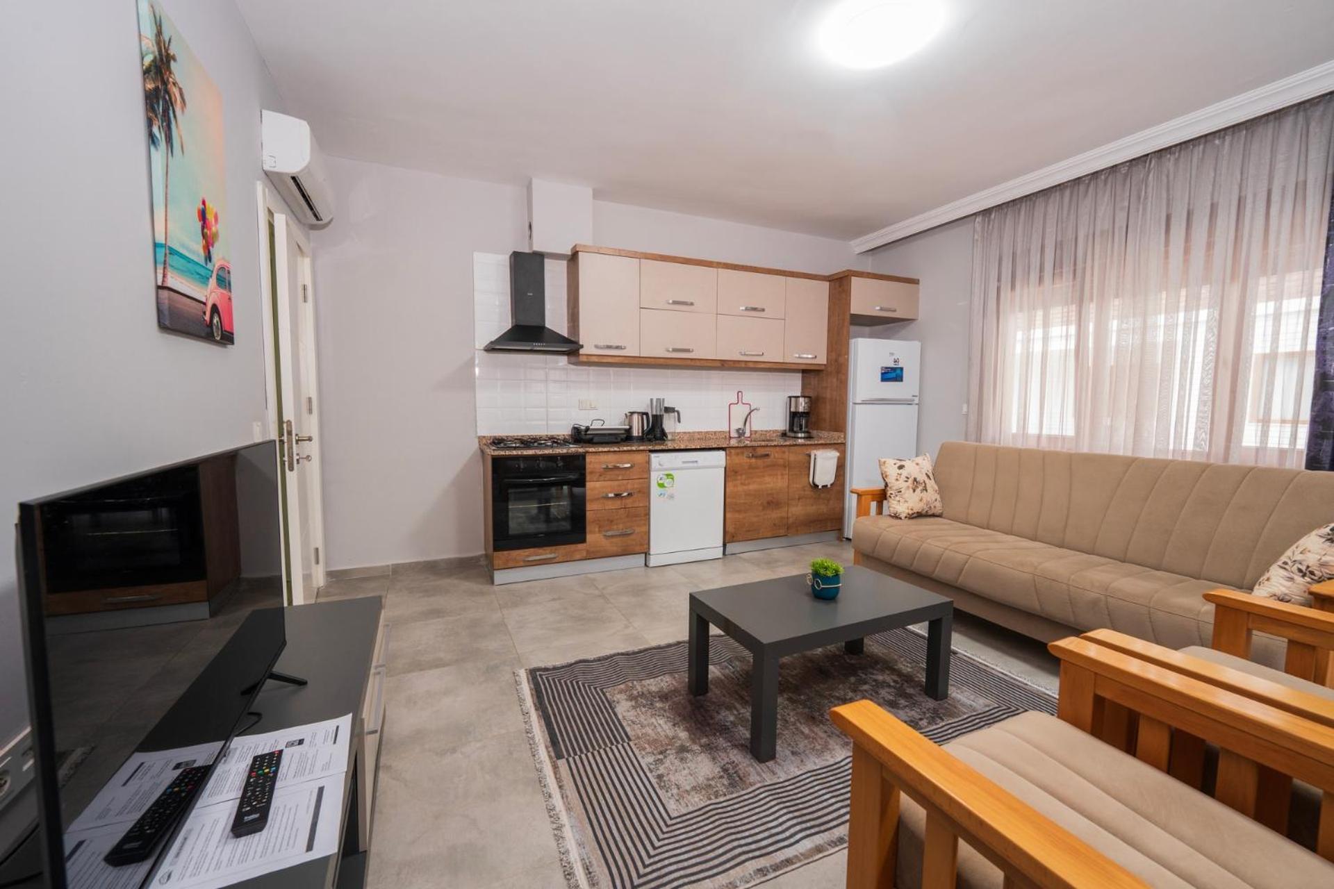 Apartment Lara Breeze Homes
