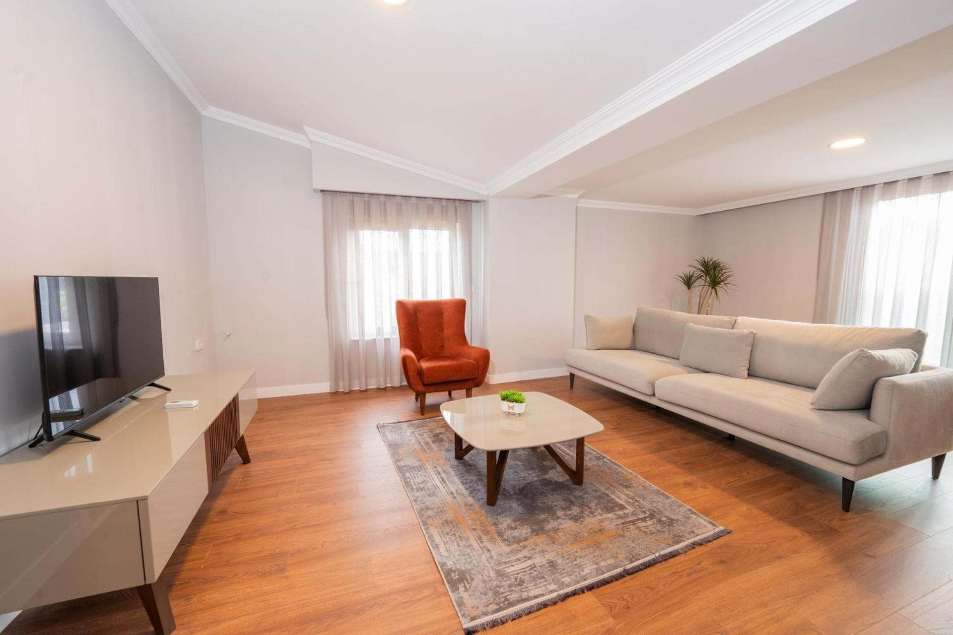 Lara Breeze Homes Apartment