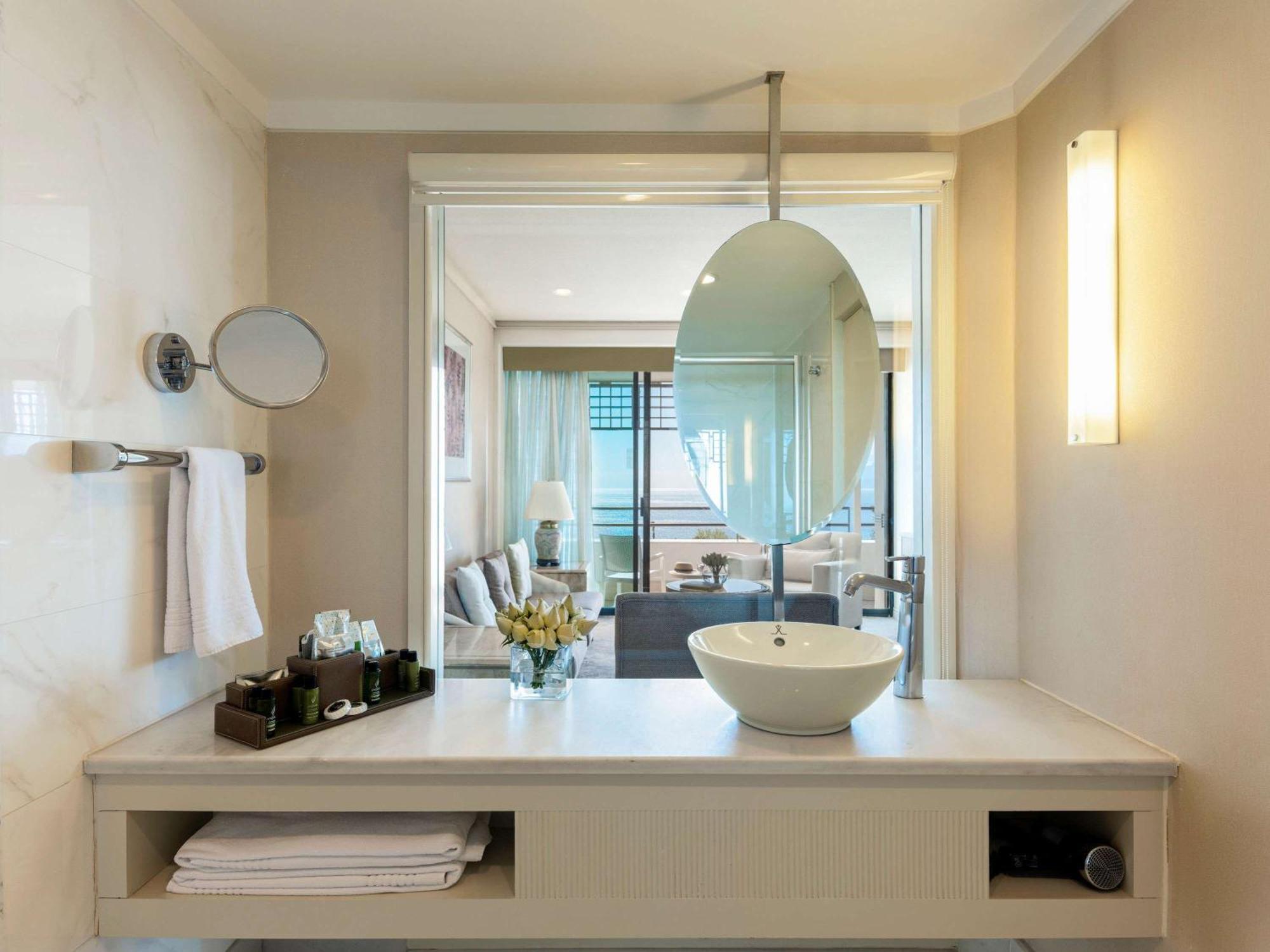 Rixos Downtown - The Land Of Legends Access Otel