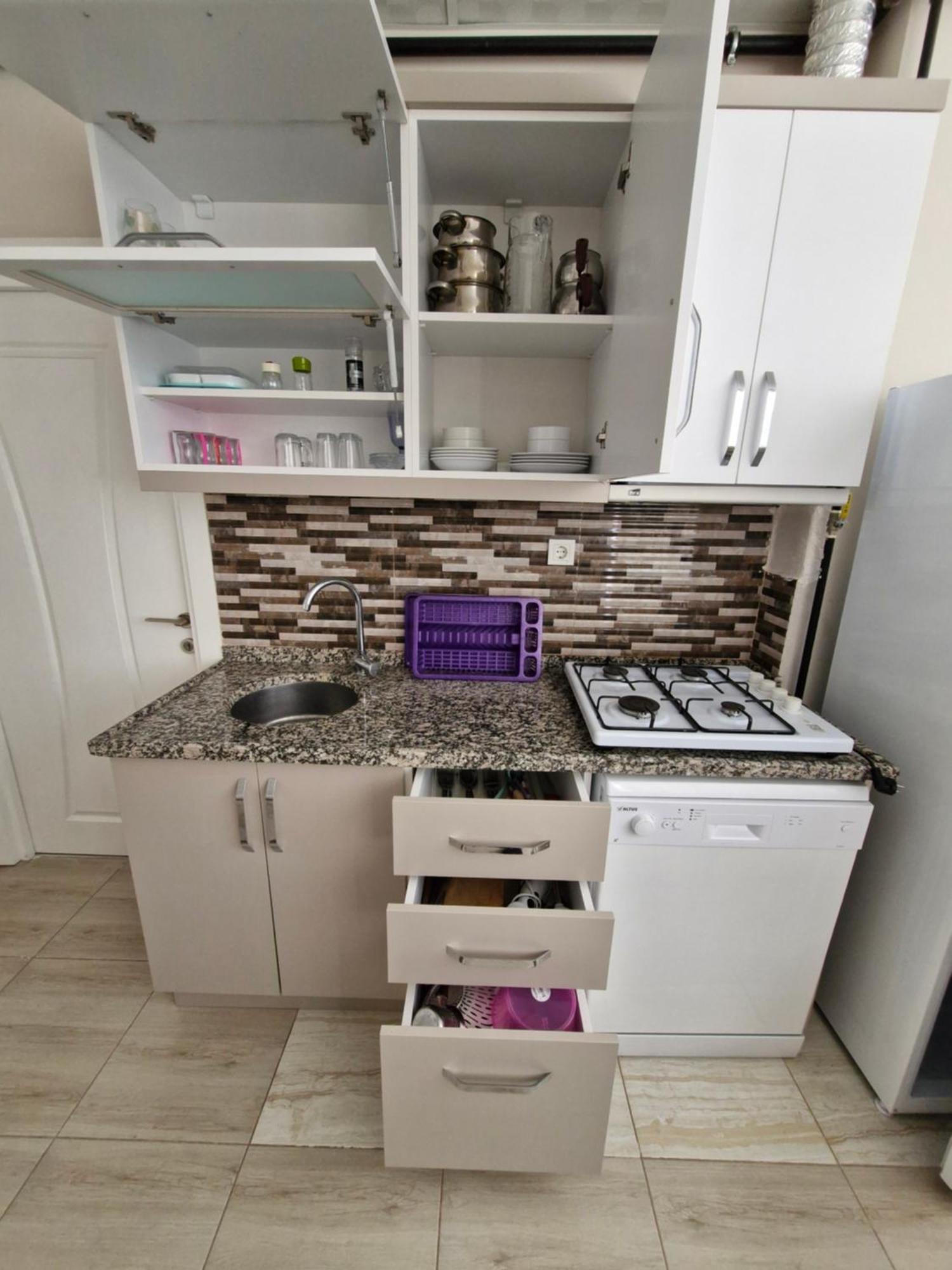 Apartment Apart1 *