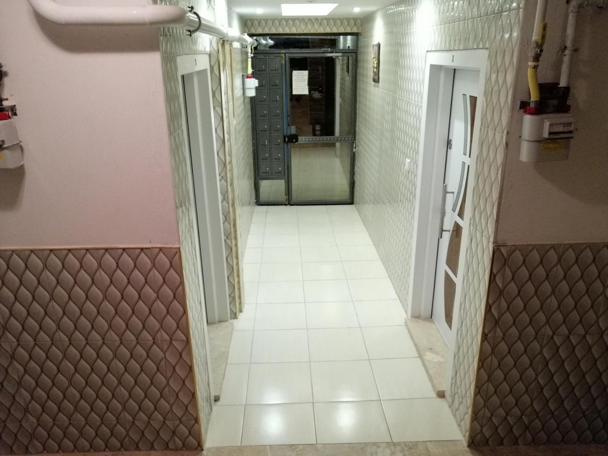 Apart1 Apartment