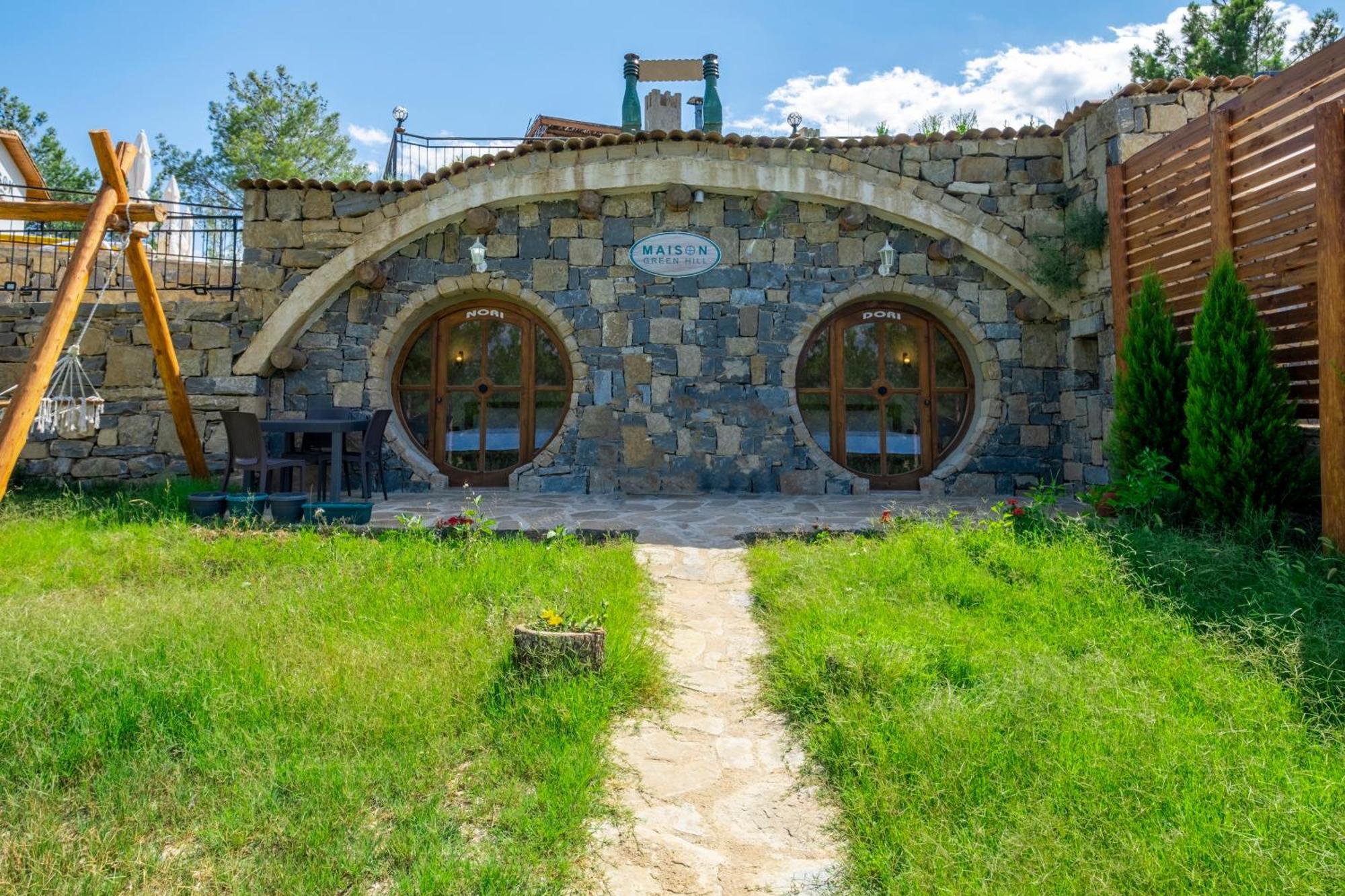 Maison Hill Hobbit & Boutique Otel