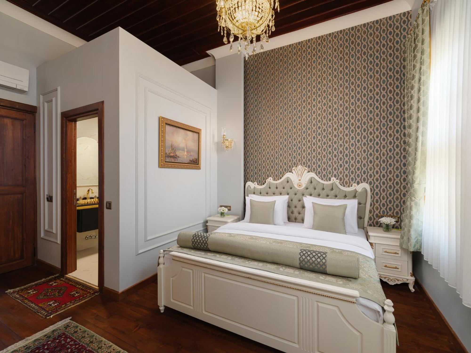 1207 Special Class Hotel