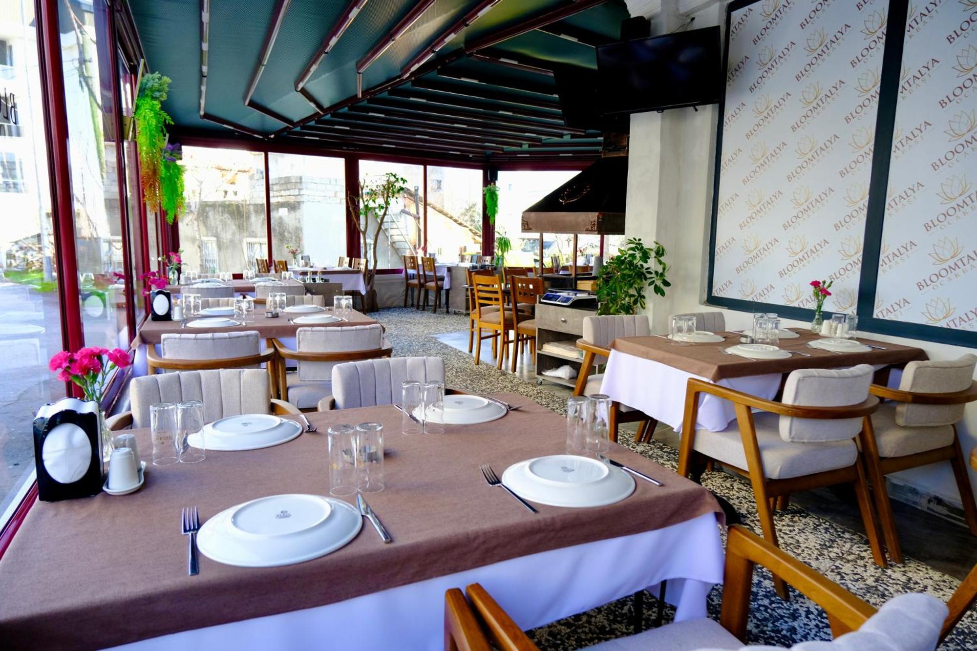 Bloomtalya Hotel *