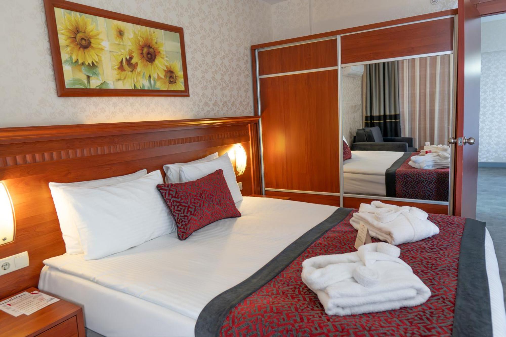 Hotel Casa Fora & Antalya